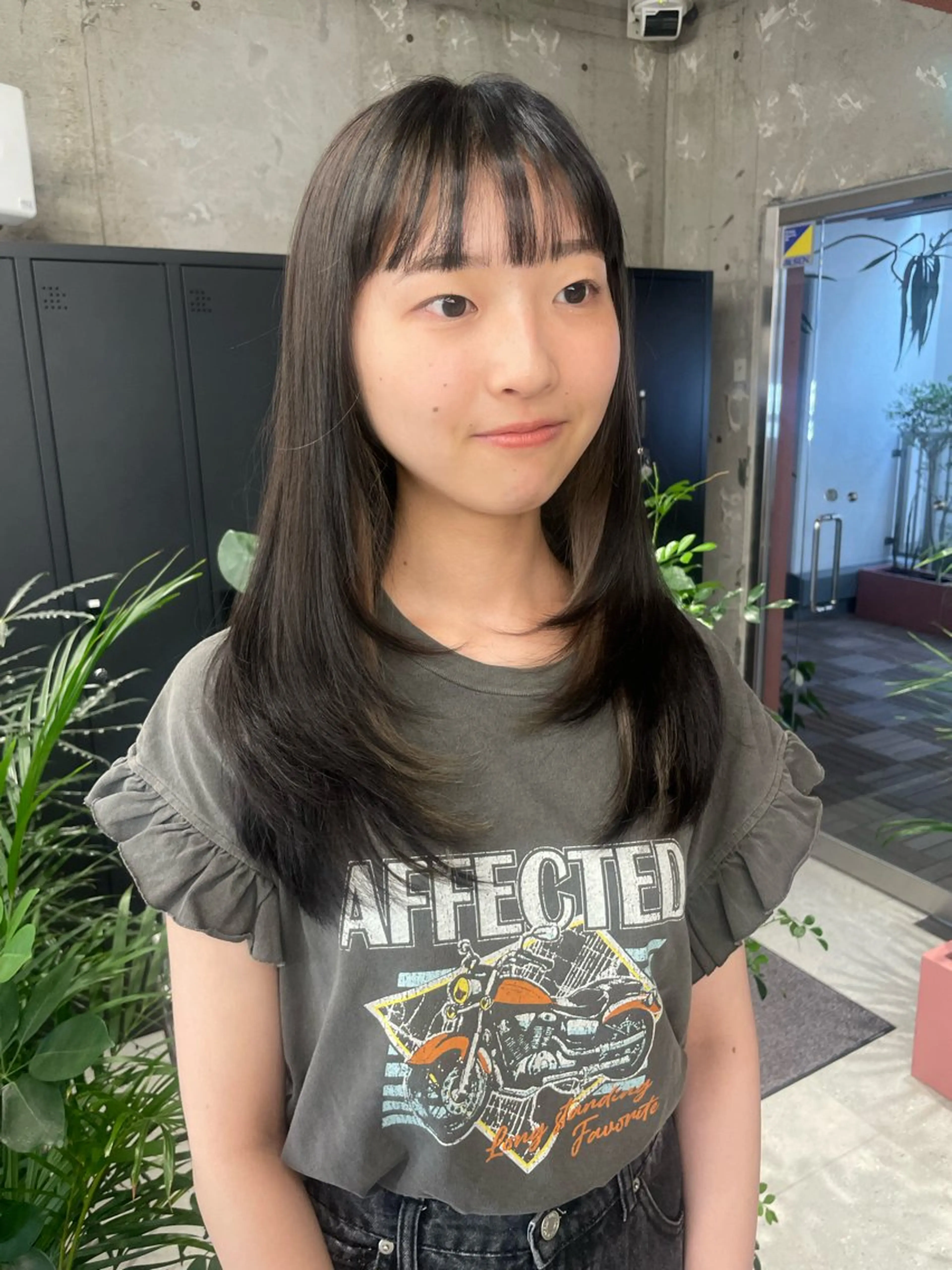 ロング カット トリートメント MIFA レイヤー／パーマのヘアスタイル