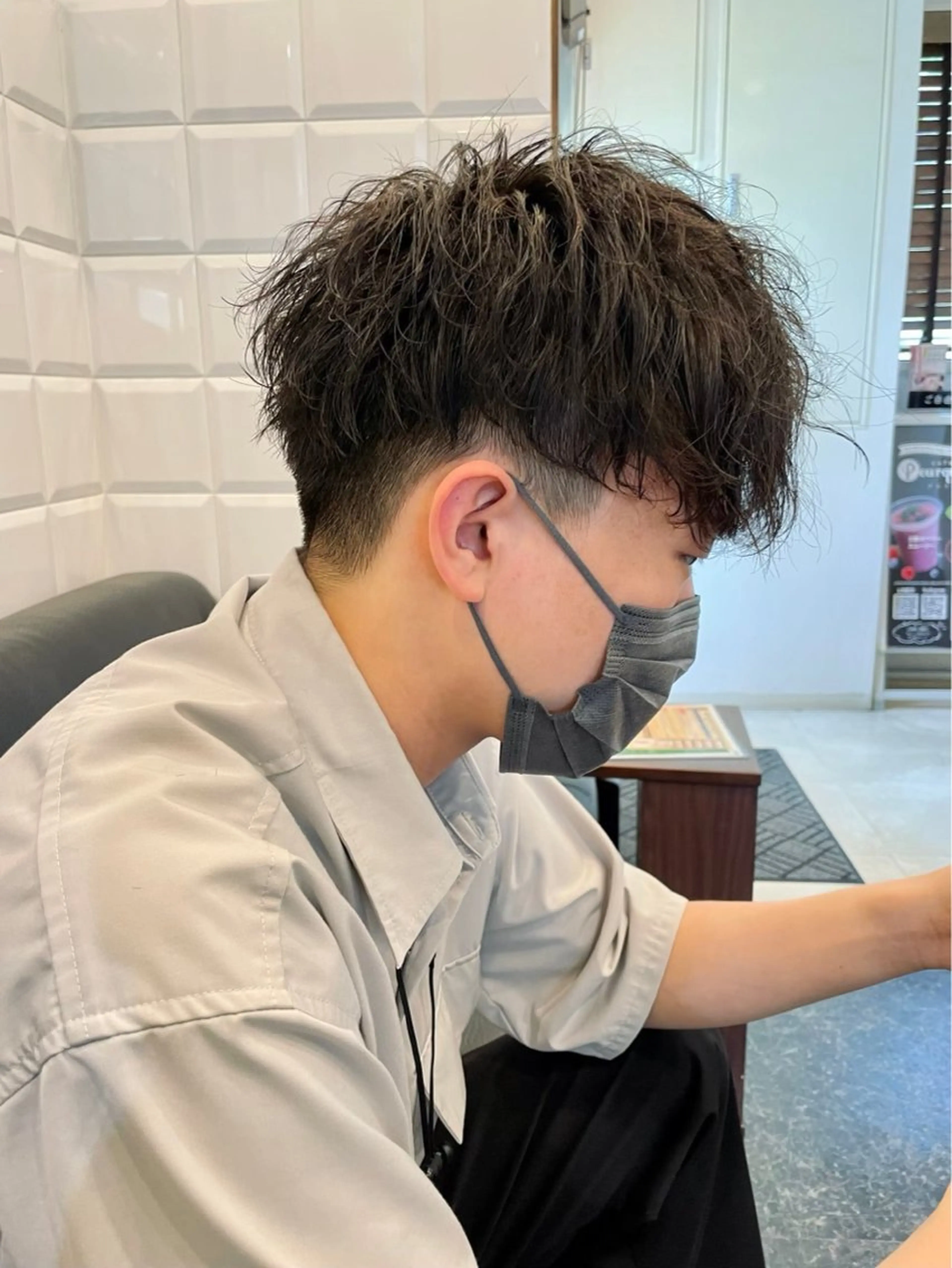 ミディアム パーマ メンズ 榊原 貫太のヘアスタイル