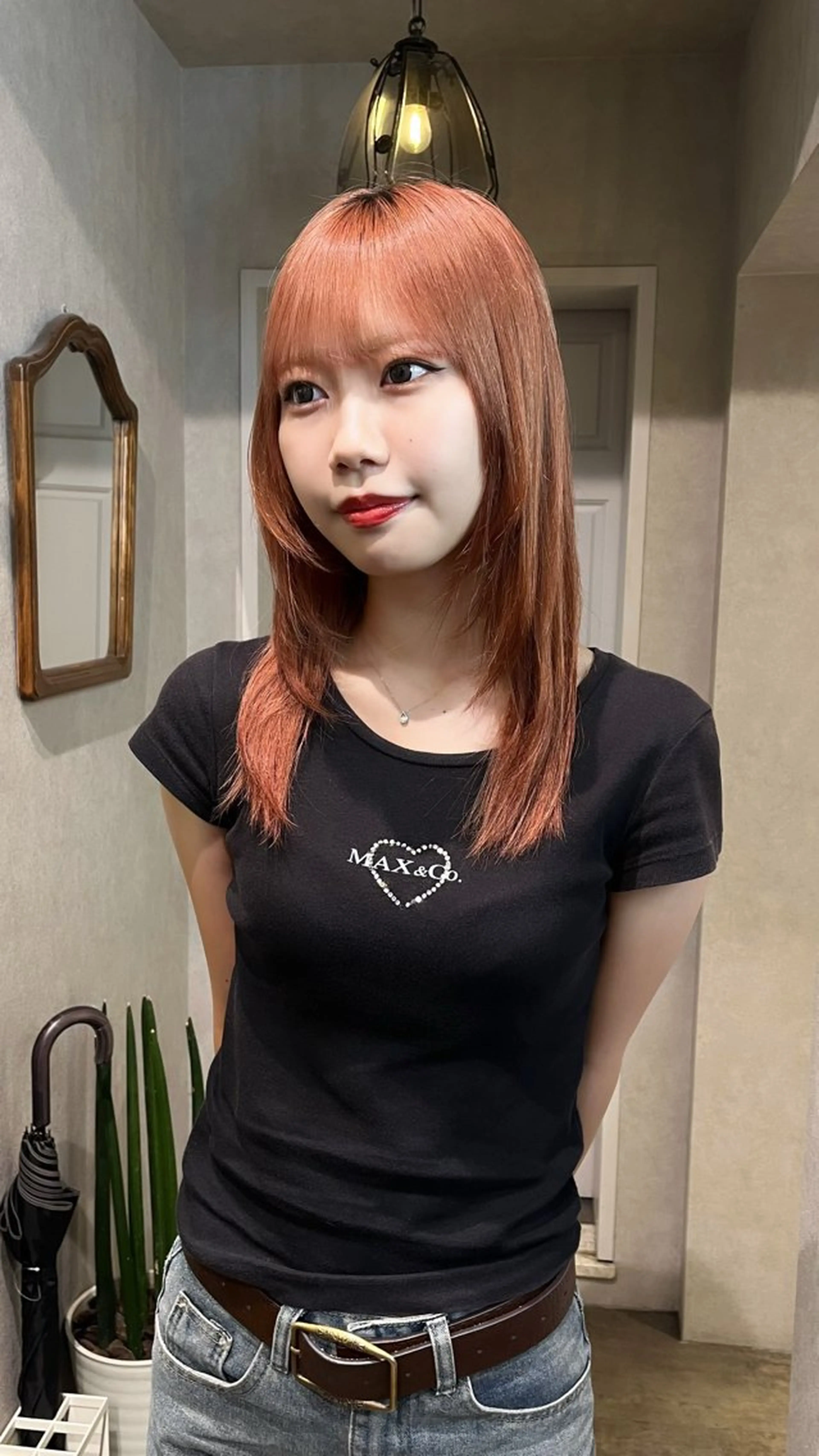 セミロング カラー 切りっぱなしボブ ブリーチ ダブルカラー イヤリングカラー ハイライトカラー ヘアカラー HARUKI🏔️/ メンズ/透けブラウンのヘアスタイル