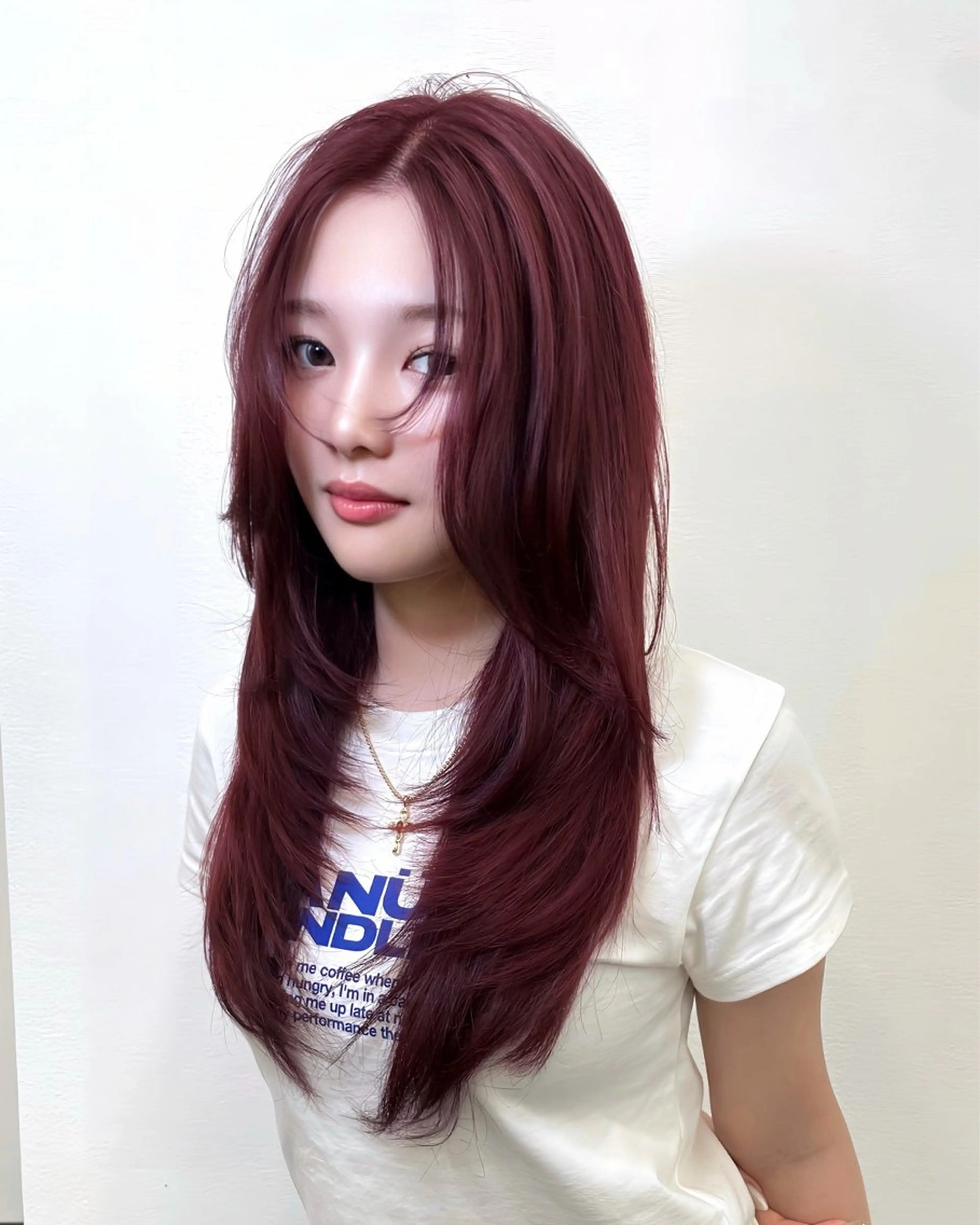 ロング カラー ブリーチ 透明感カラー ブリーチなしカラー レッドカラー ハッシュカット レイヤー×ハッシュカ ット｜Keisukeのヘアスタイル