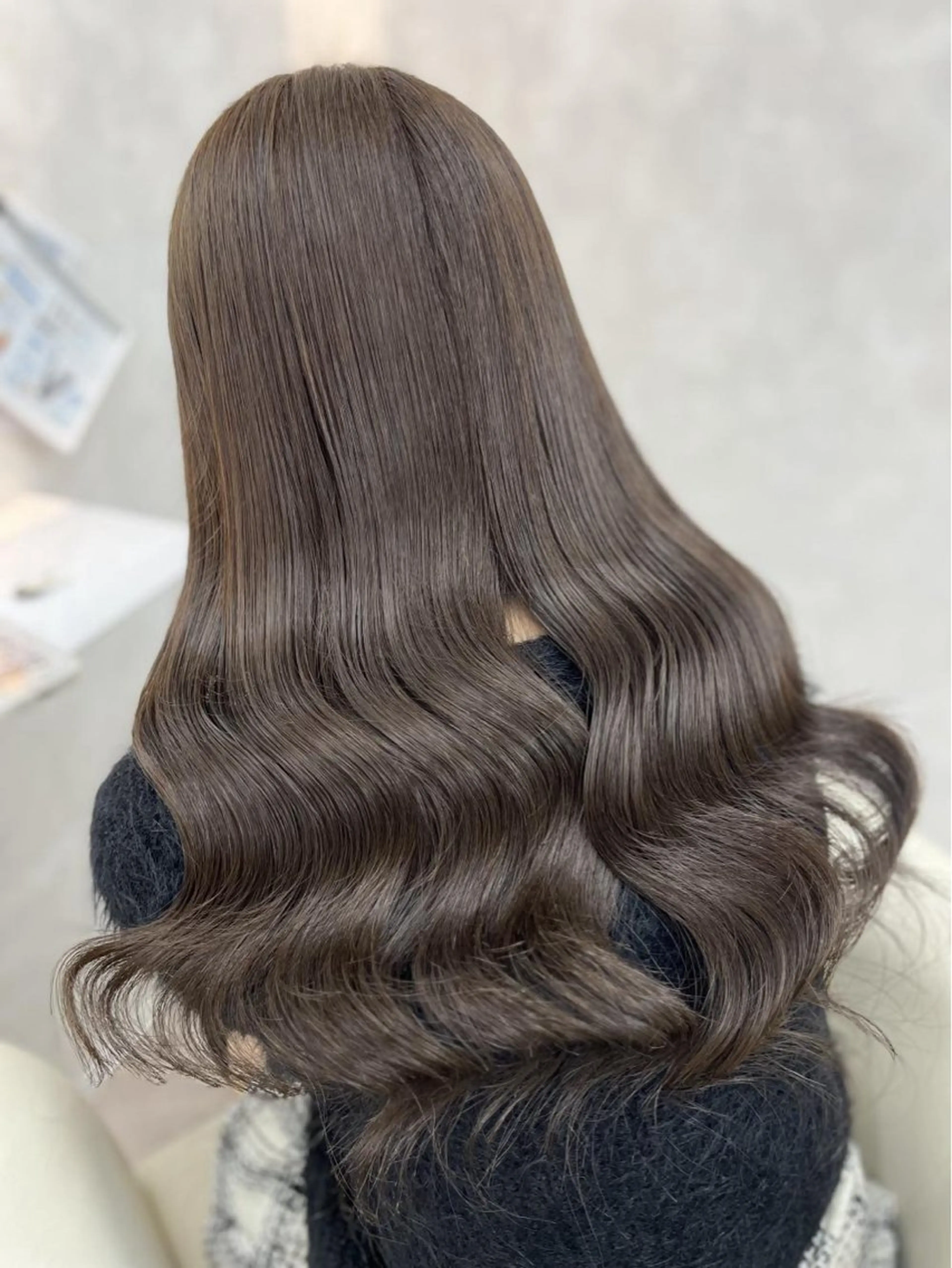 ロング ヘアカラー 🤍るい🤍ブリーチ モデル募集中🪽🫧のヘアスタイル