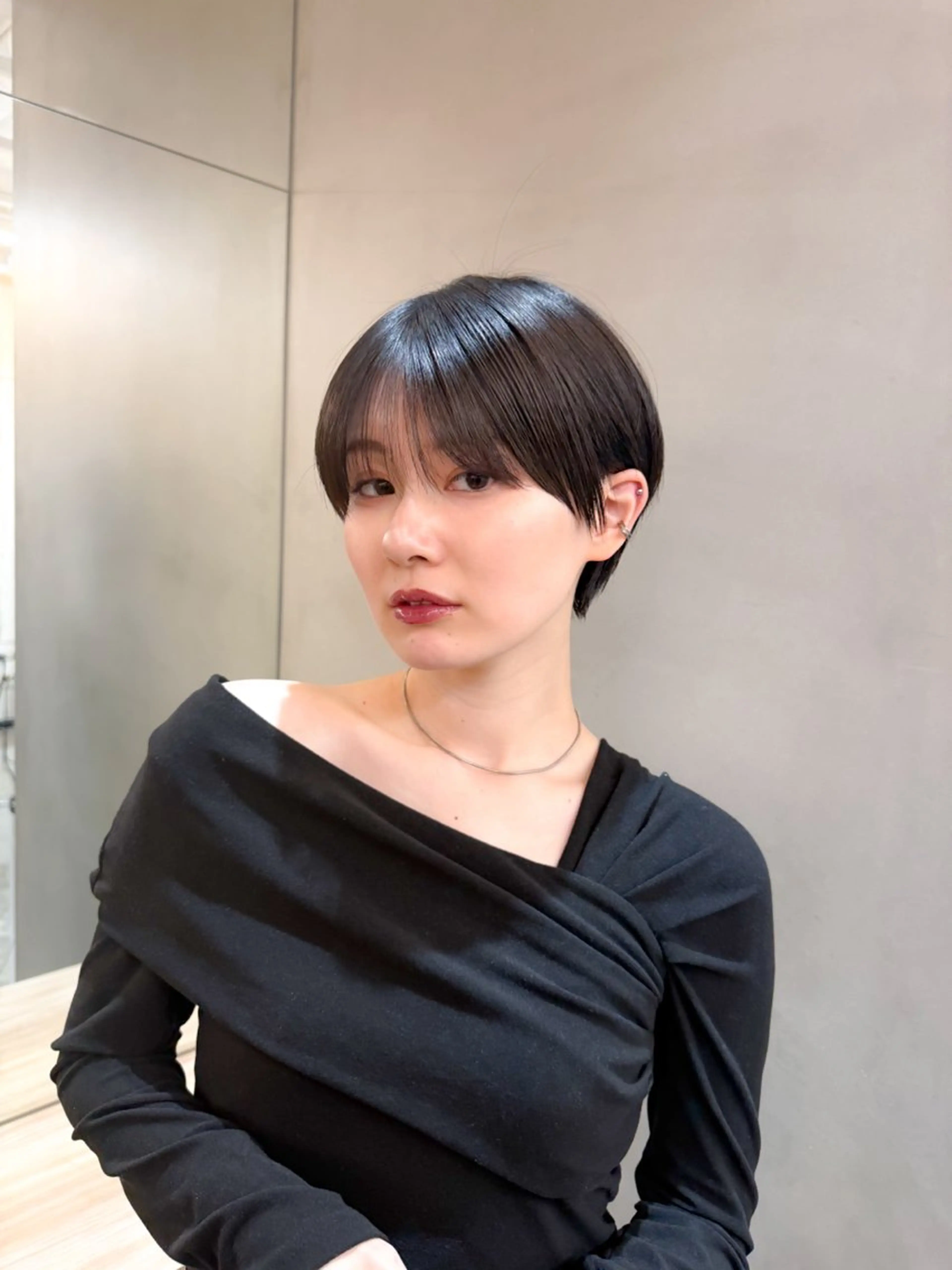 ショート カラー ハンサムショート ショートヘア カット ヘアカラー トリートメント 巻ける縮毛矯正✨ ボブ/ショートともきのヘアスタイル