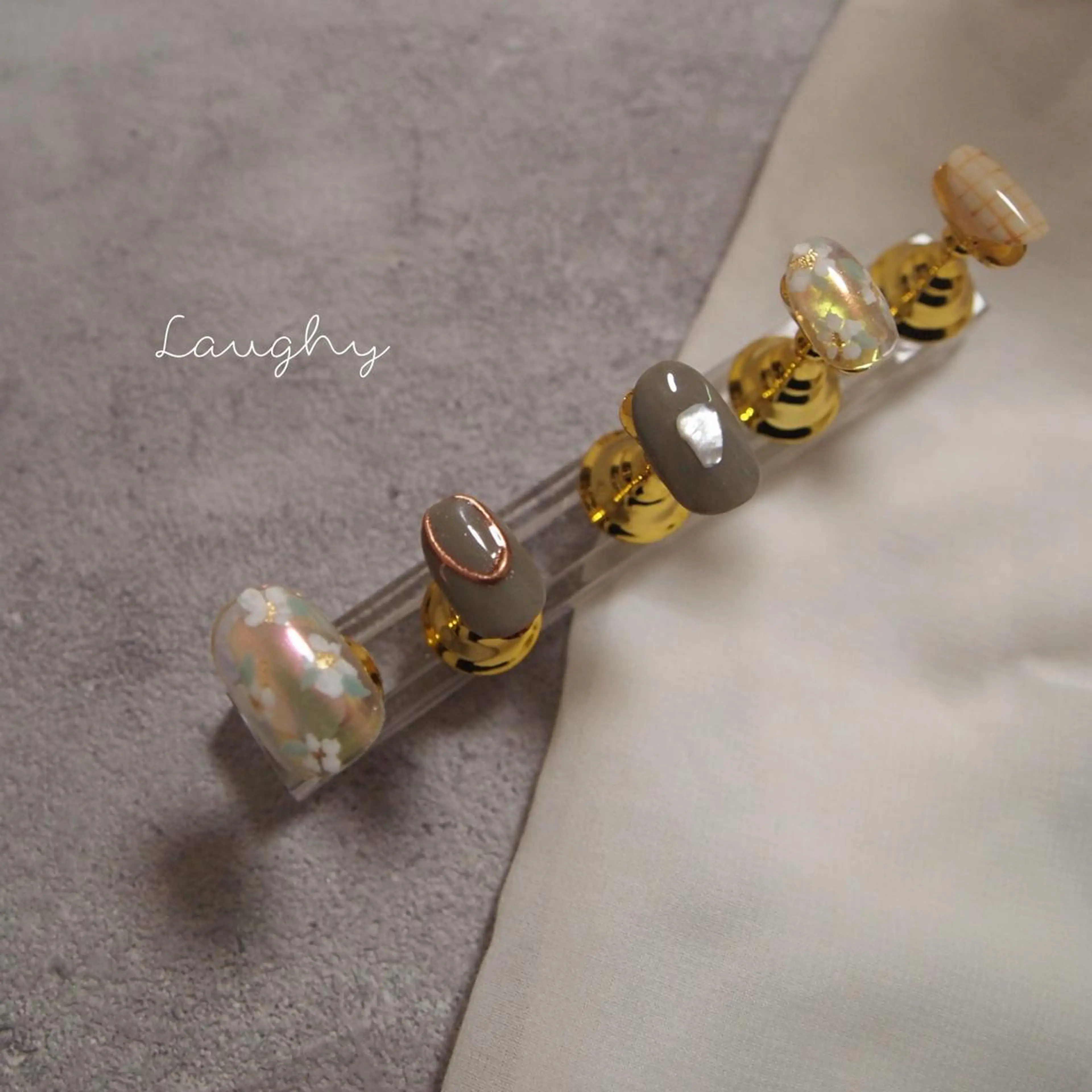 ネイル Nail Room Laughyのネイルデザイン