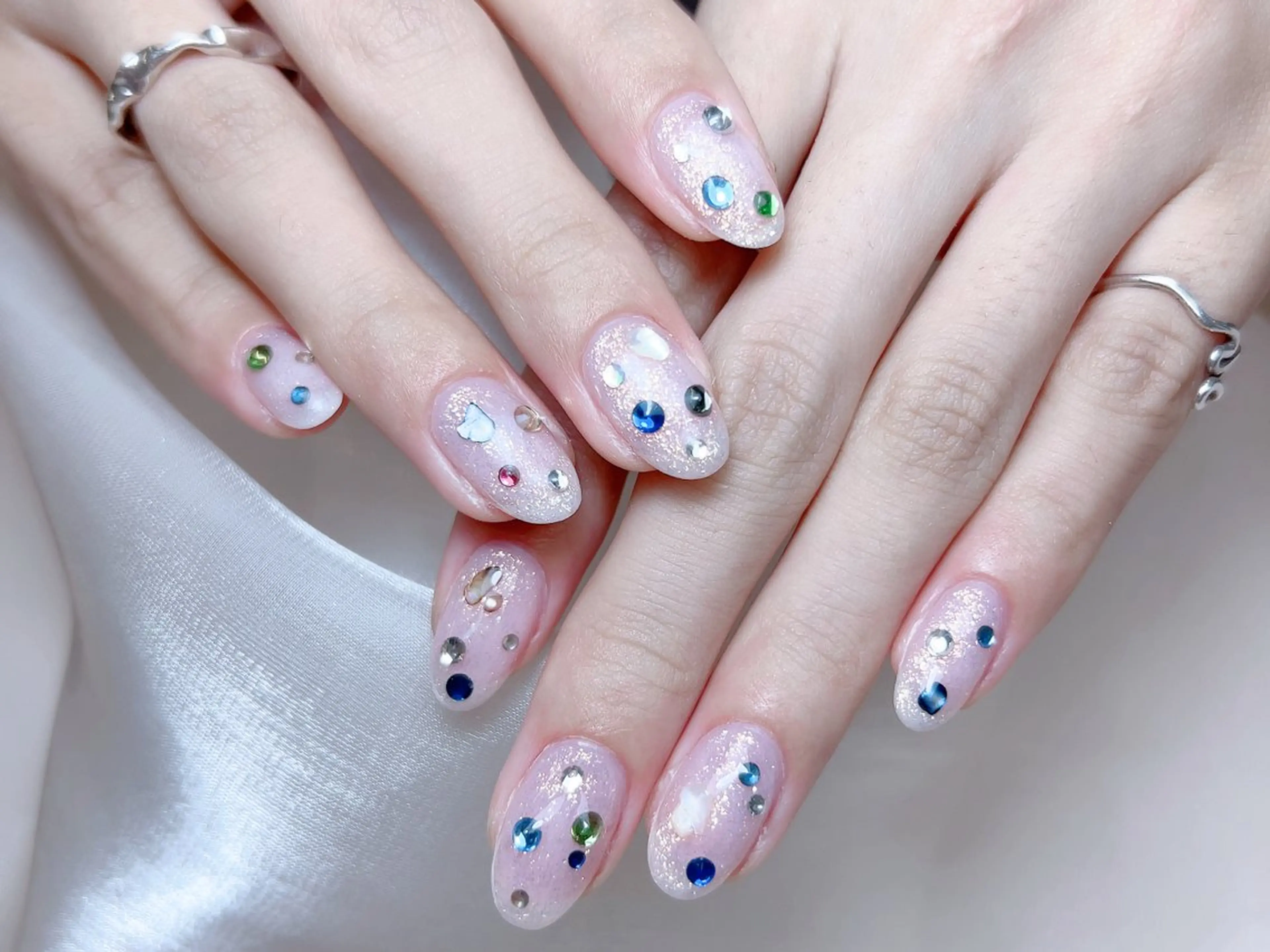 ネイル ハンドネイル M🌷nail 長さだし専門店のネイルデザイン