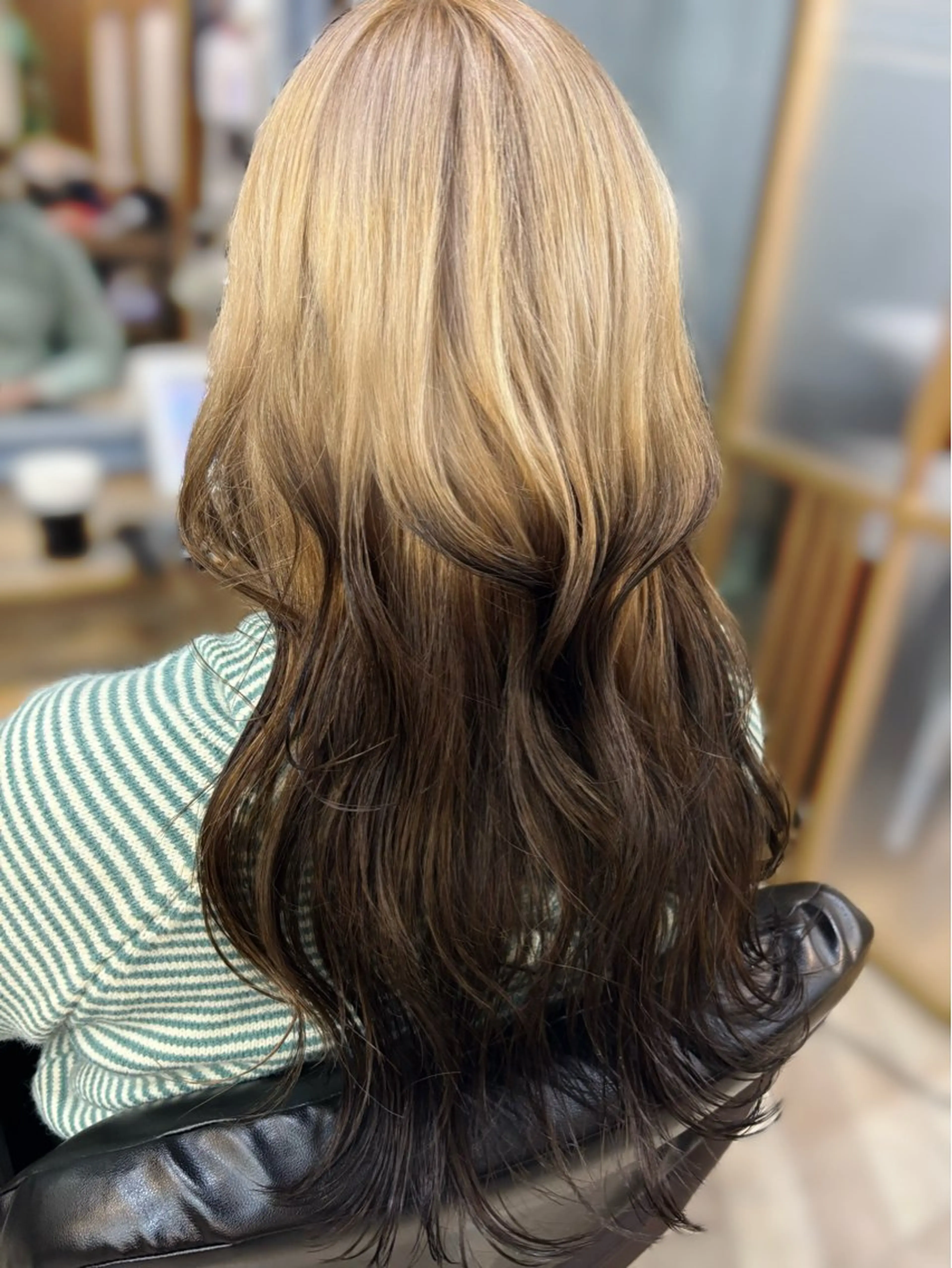 《 ⚠️営業後限定》1ブリーチ＋カラー＋3stepトリートメント¥7,000（デザインも可）の写真