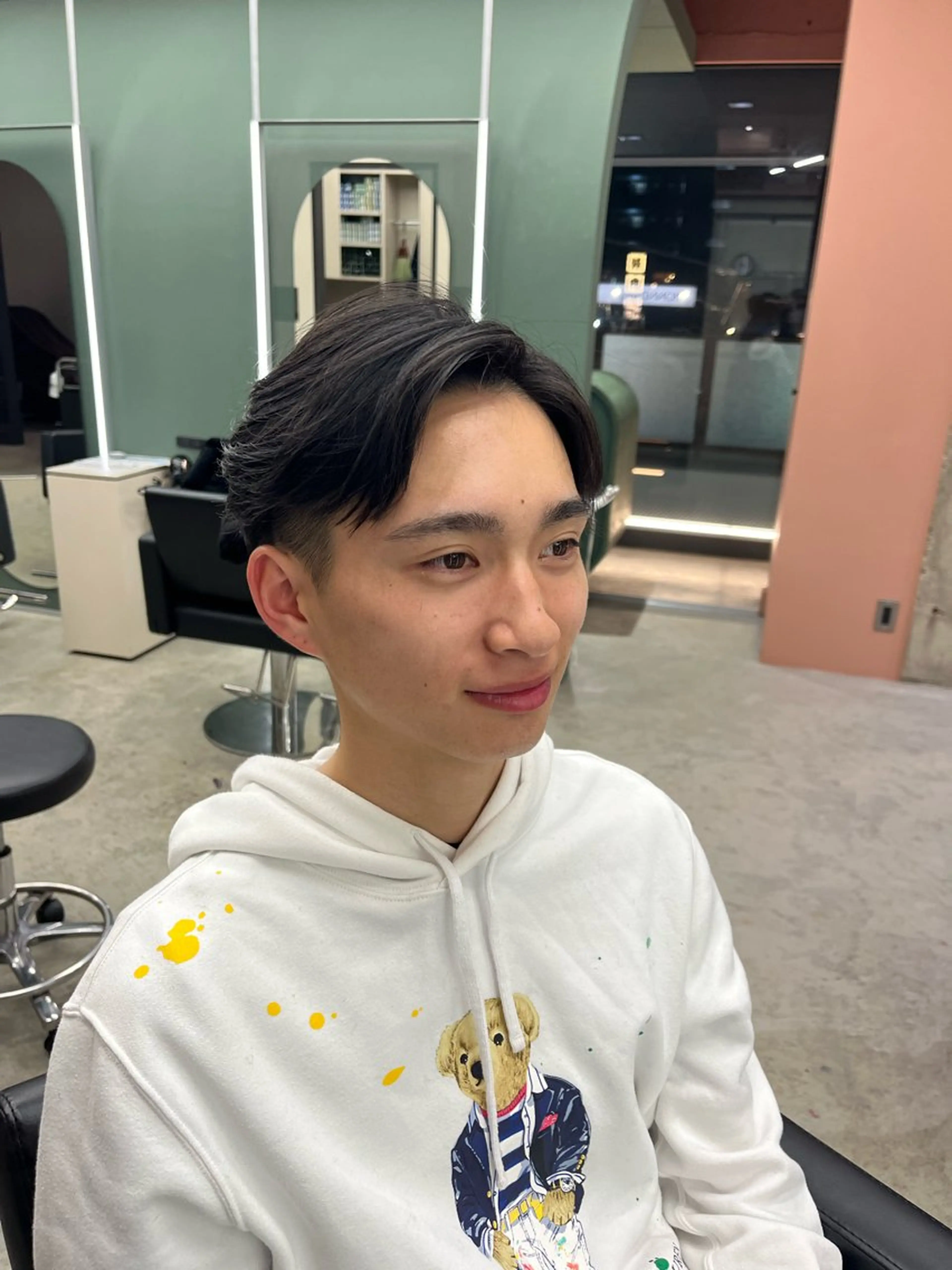 メンズ メンズパーマ 海瑠万／メンズパーマ ／ブリーチ／フェードのヘアスタイル