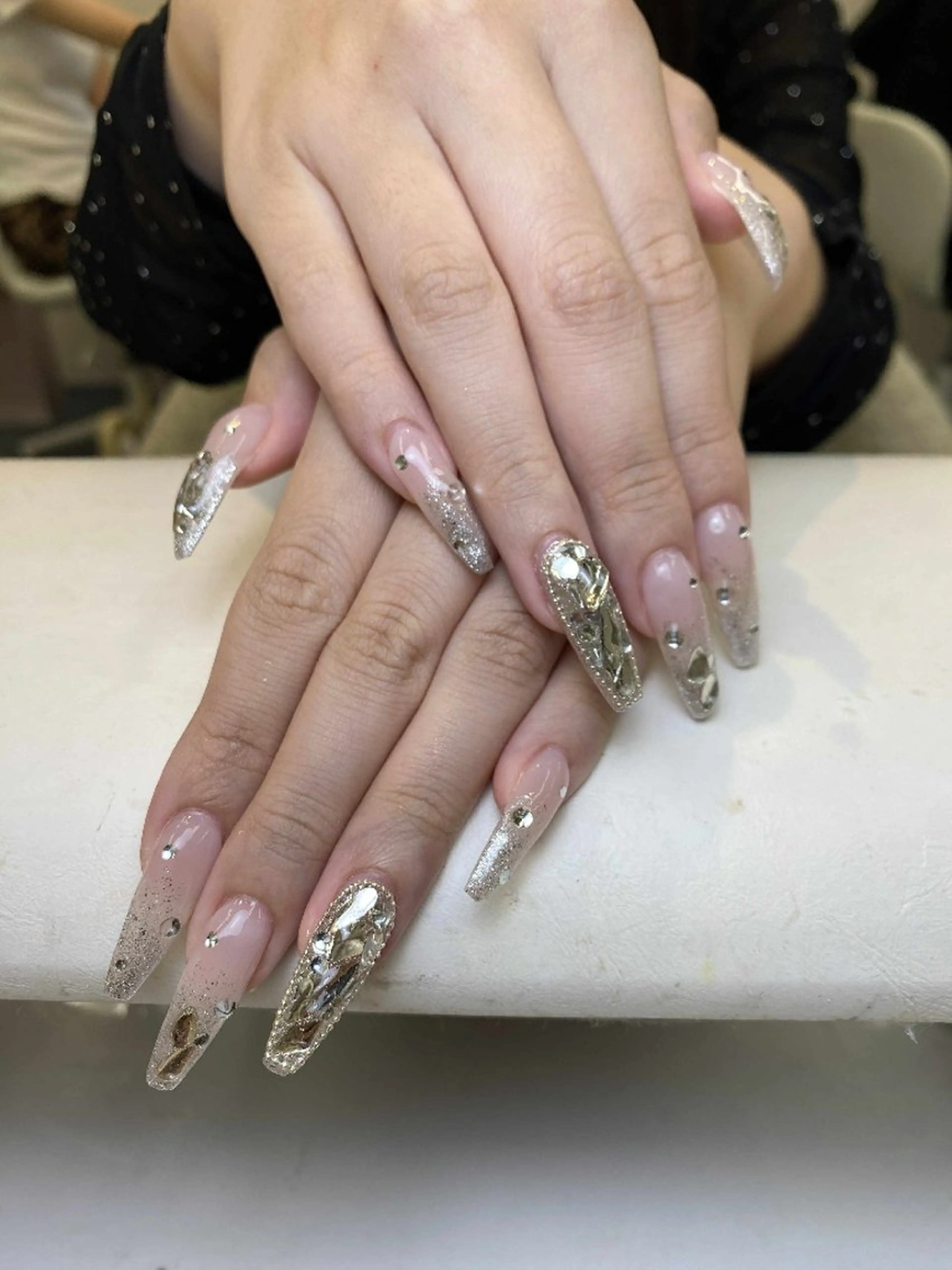 ネイル アートネイル 成人式 ジェルネイル ニュアンスネイル 夏ネイル Nie Nail Shinokuboのネイルデザイン