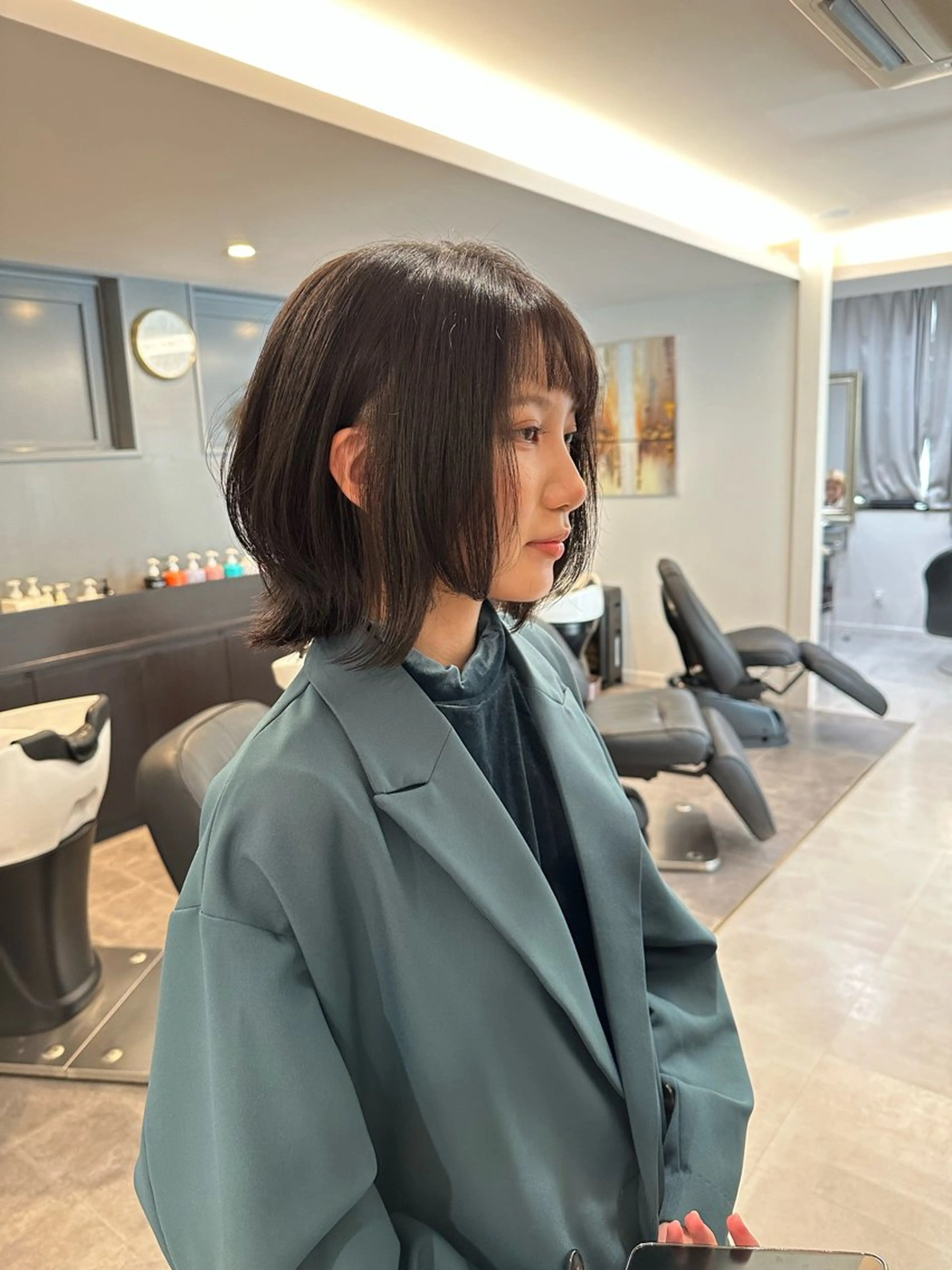 ミディアム ヘアカラー トリートメント ショート/レイヤー/ ボブ/安本和史のヘアスタイル