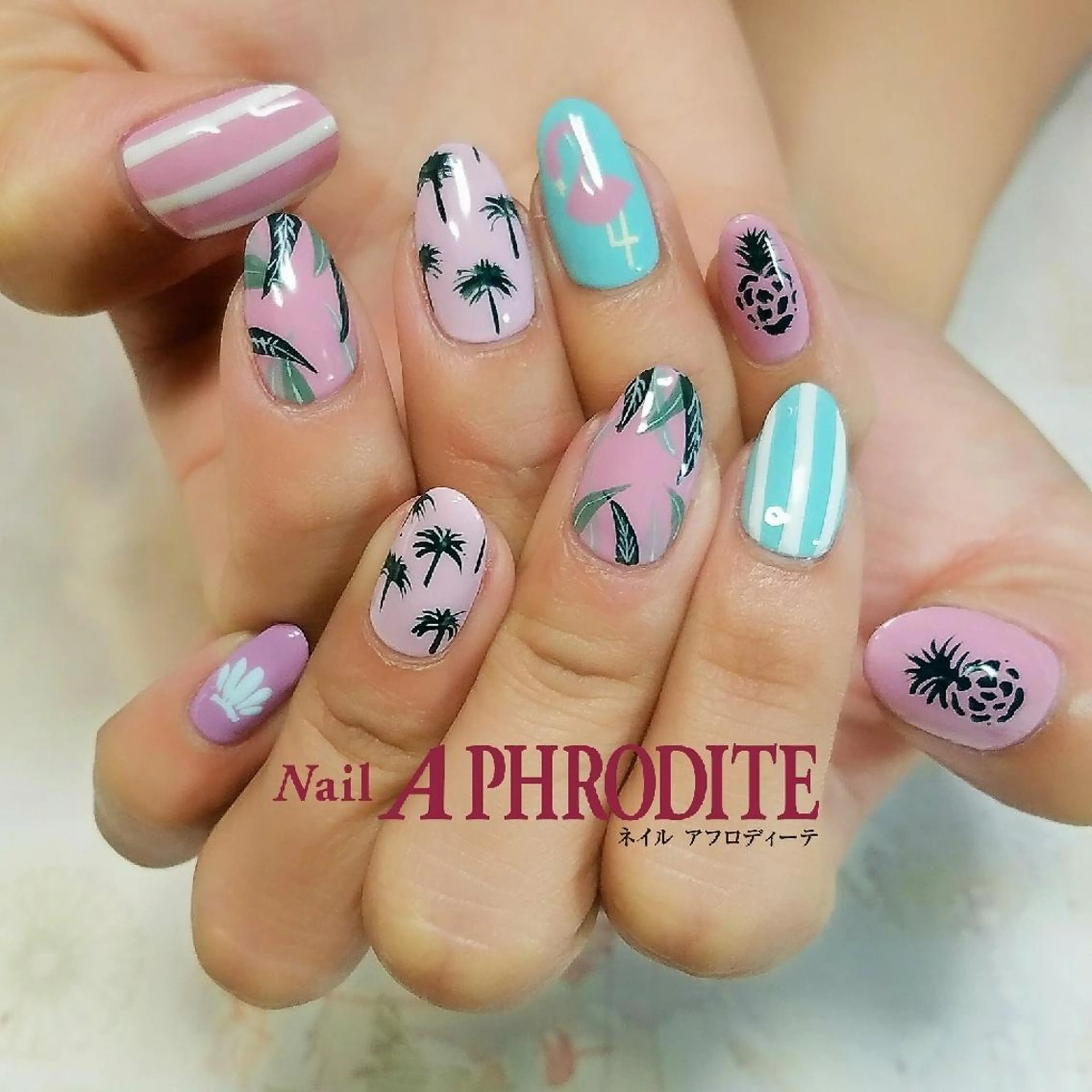 ネイル Nail  Aphroditeのネイルデザイン