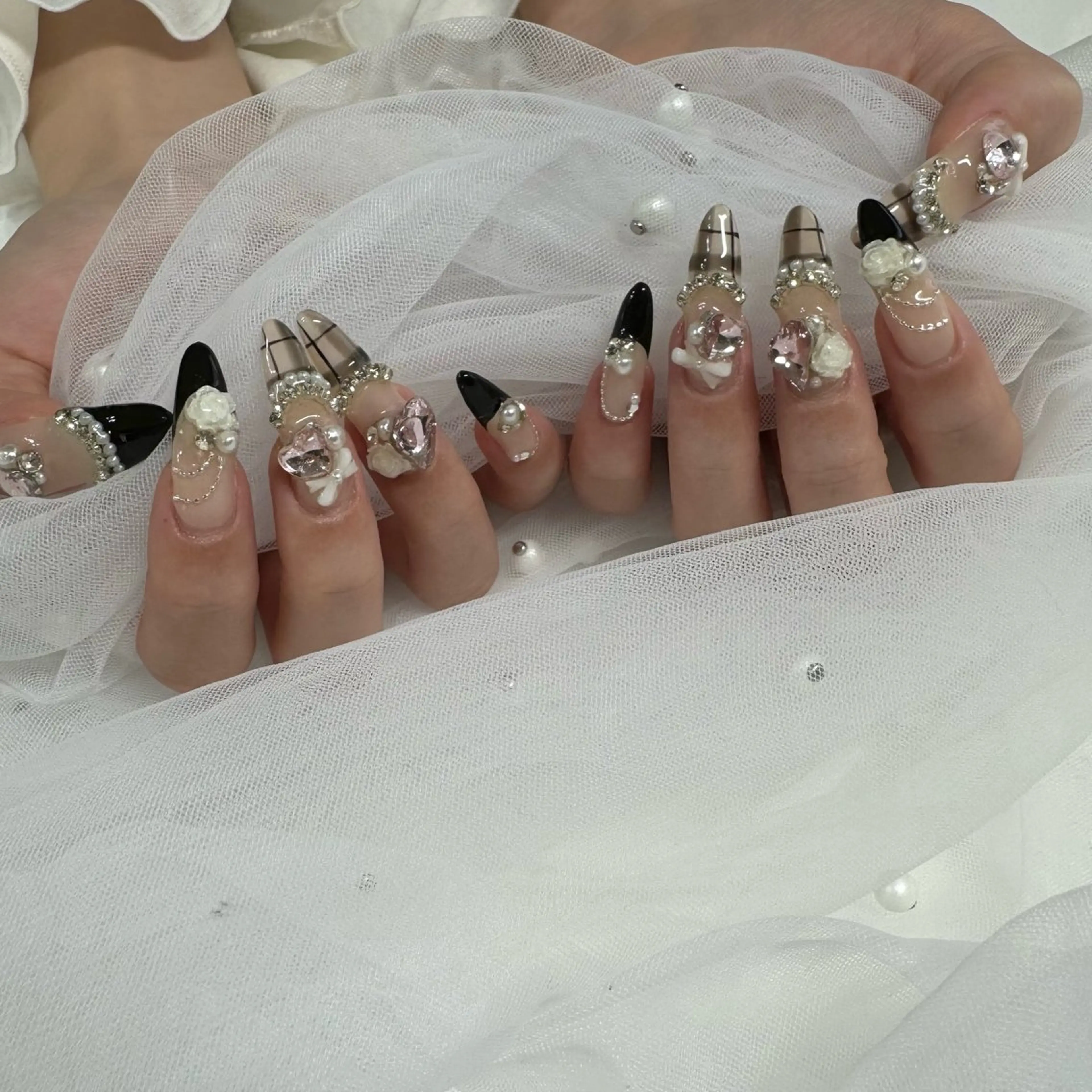 ネイル ハート 東 千夏のネイルデザイン