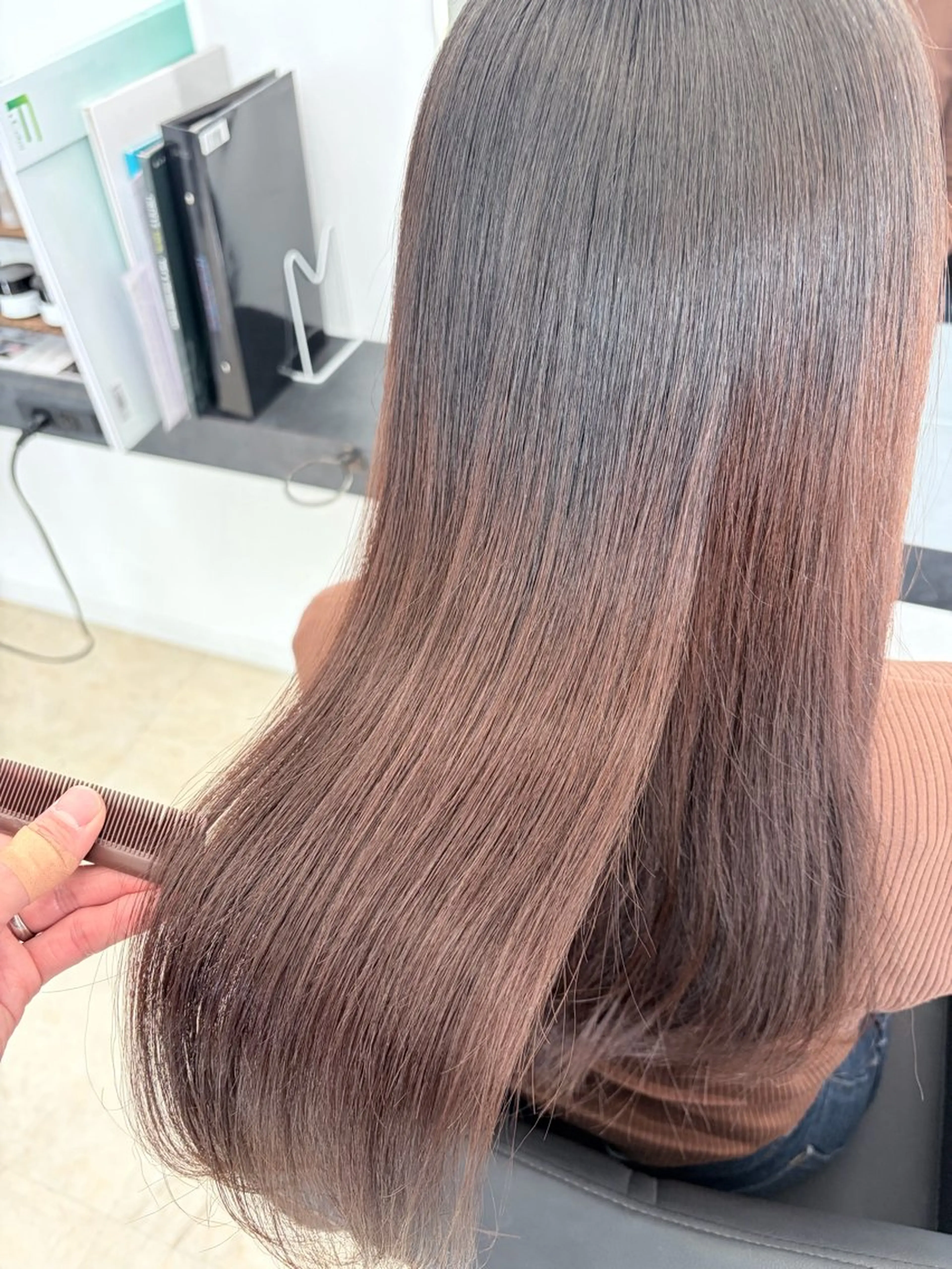 ロング カット 縮毛矯正 トリートメント 日置 大智のヘアスタイル