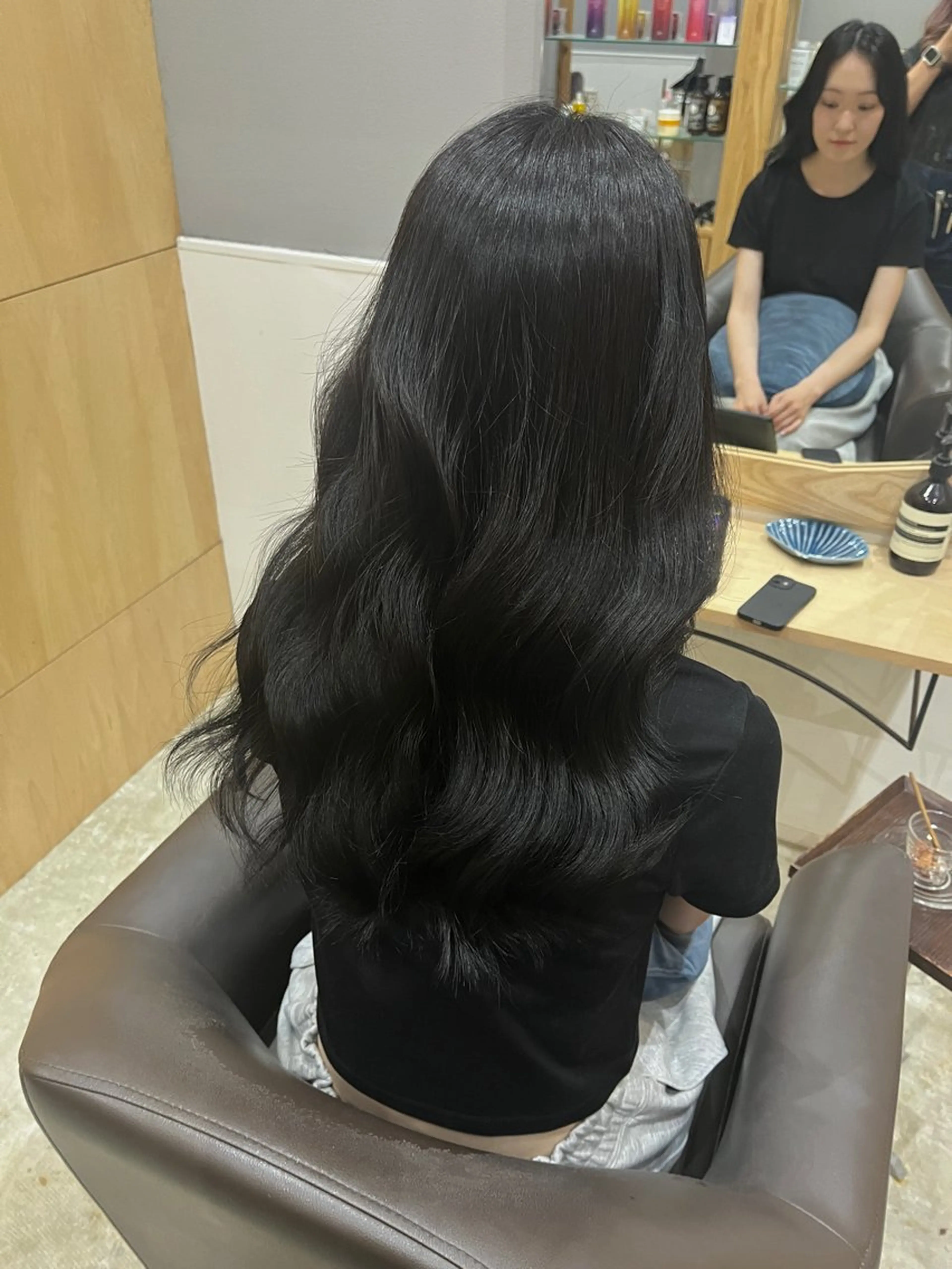 ロング miloc naha ナナカのヘアスタイル