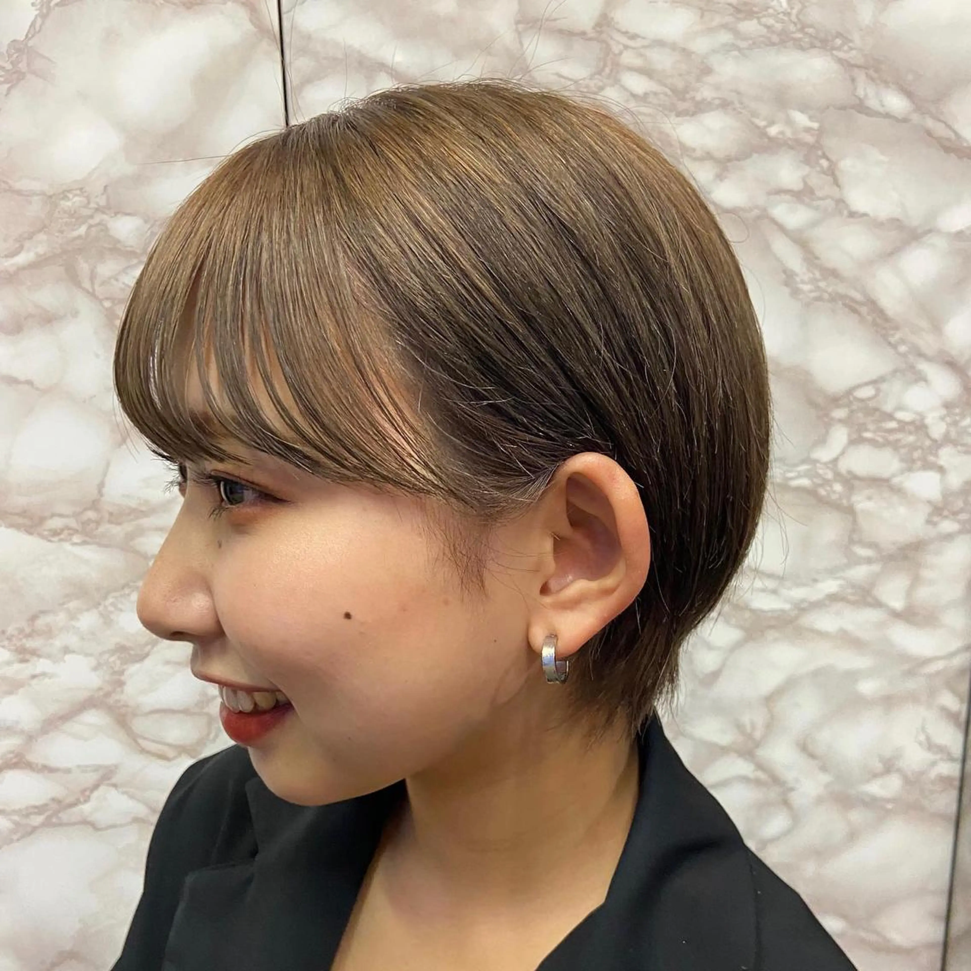 ショート ヘアアレンジ 切りっぱなしボブ ショートボブ ハンサムショート ボブ ショートヘア ショートカットモデル 募集中🫧Rumaのヘアスタイル