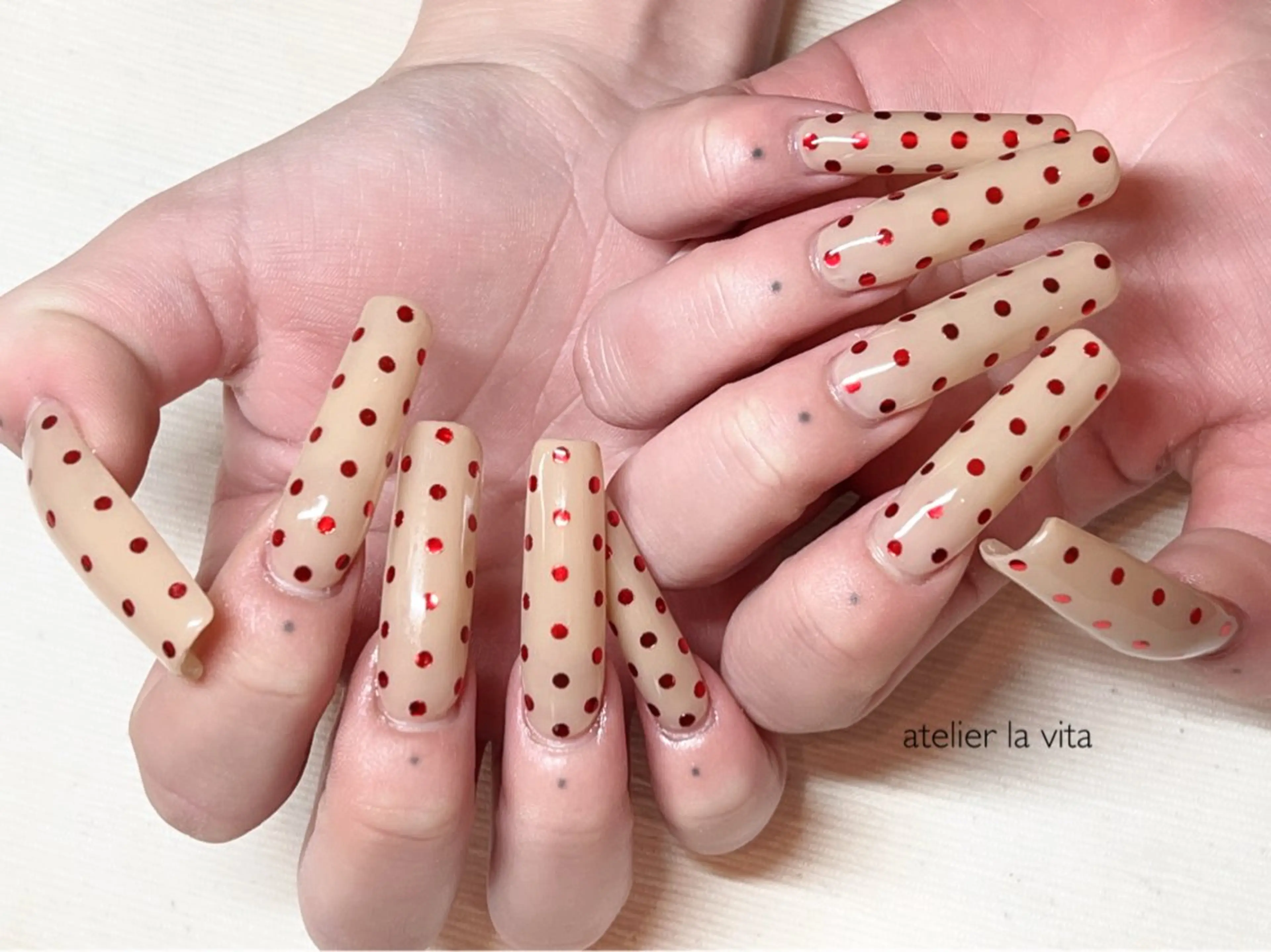 ネイル ジェルネイル ハート 氷ネイル・うるうるネイル マグネットネイル メンズネイル lavita. mimuraのネイルデザイン