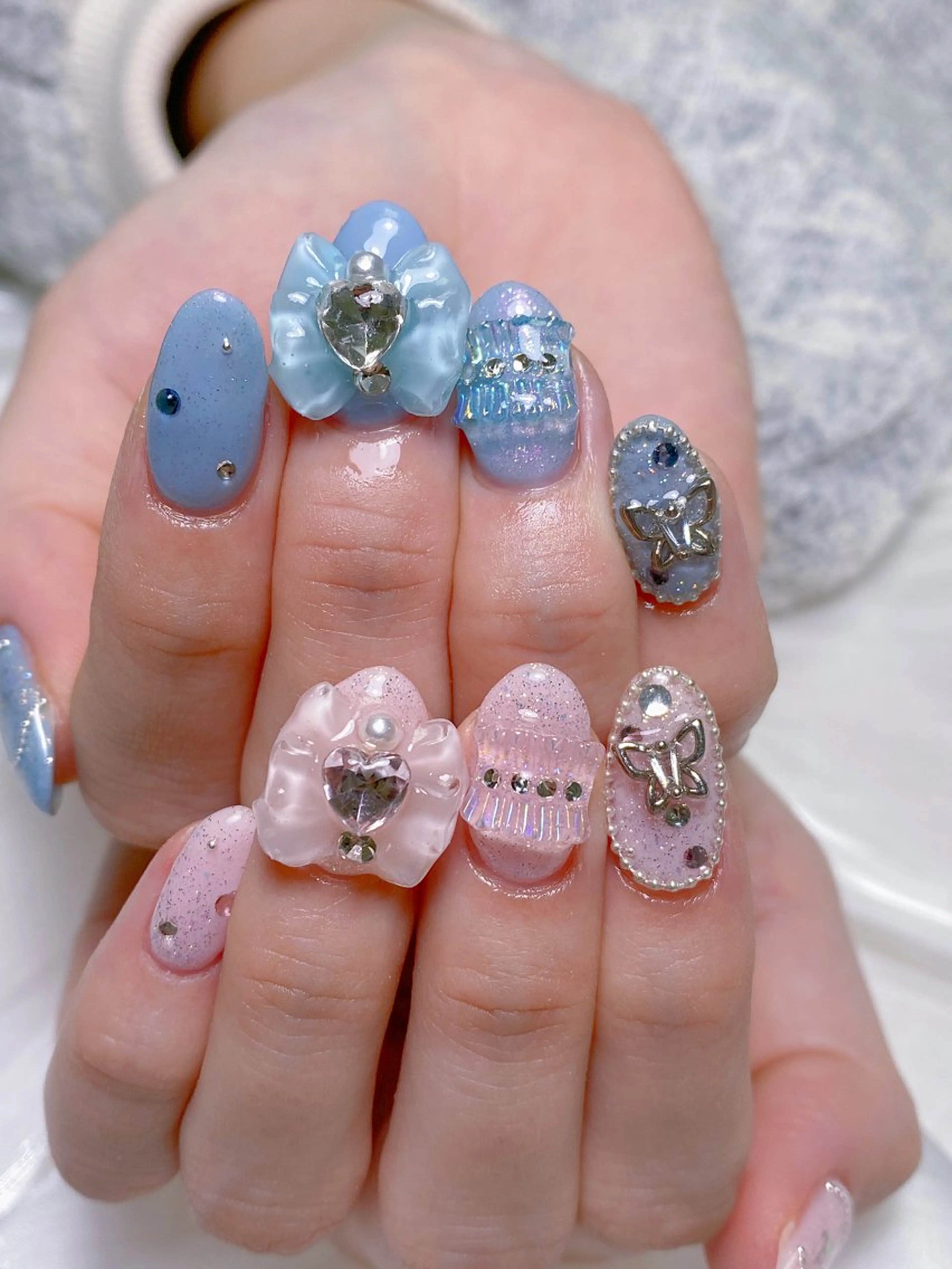 ネイル ハンドネイル ハンドケア 小林 凛のネイルデザイン