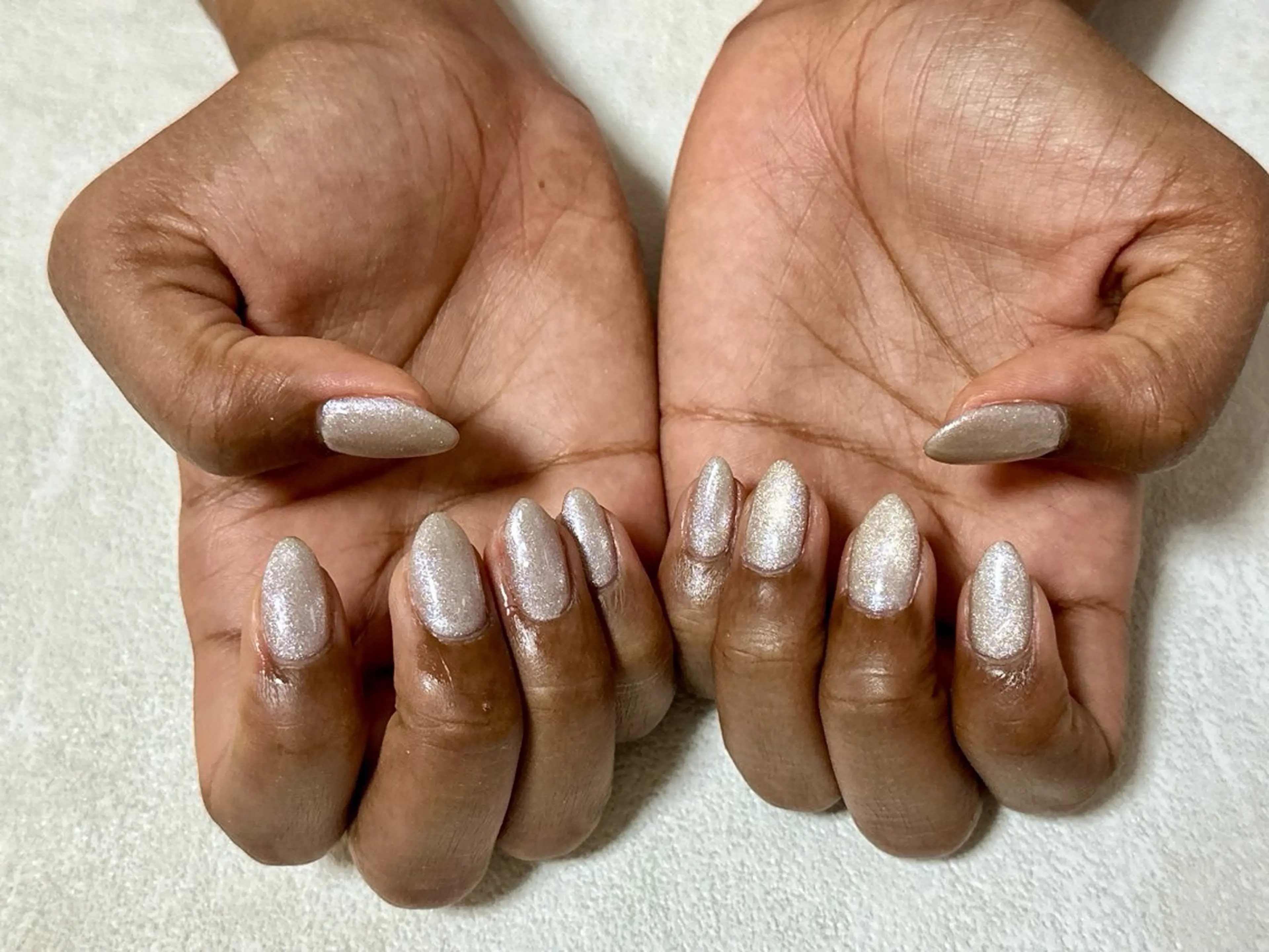 ネイル オーロラネイル 桜ネイル フラワーネイル フットネイル フレンチネイル ハンドネイル mogunail &blowのネイルデザイン