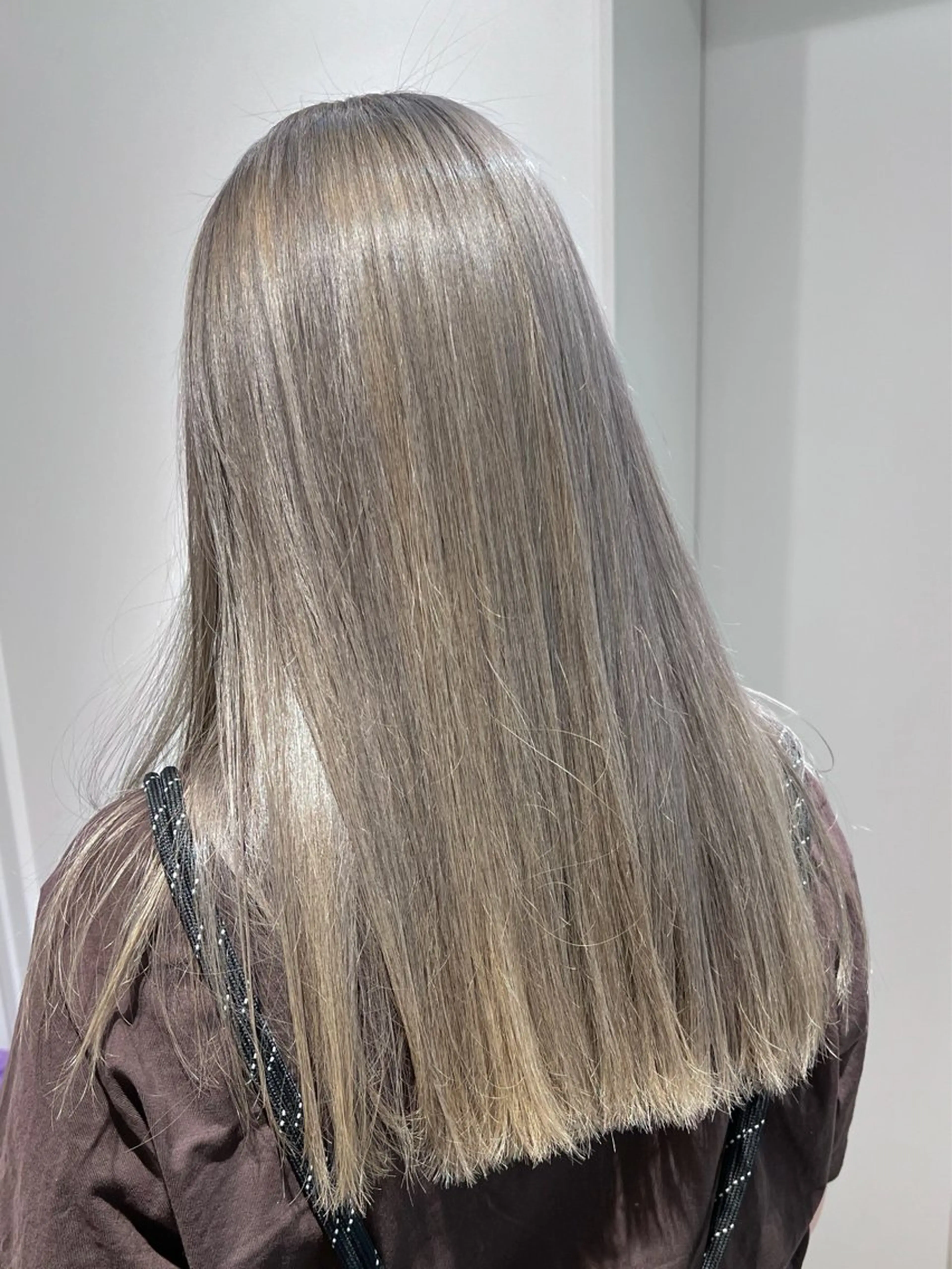 ロング カラー ヘアカラー トリートメント 艶ハイトーン‪‪🔆 ️️️安座間 希のヘアスタイル