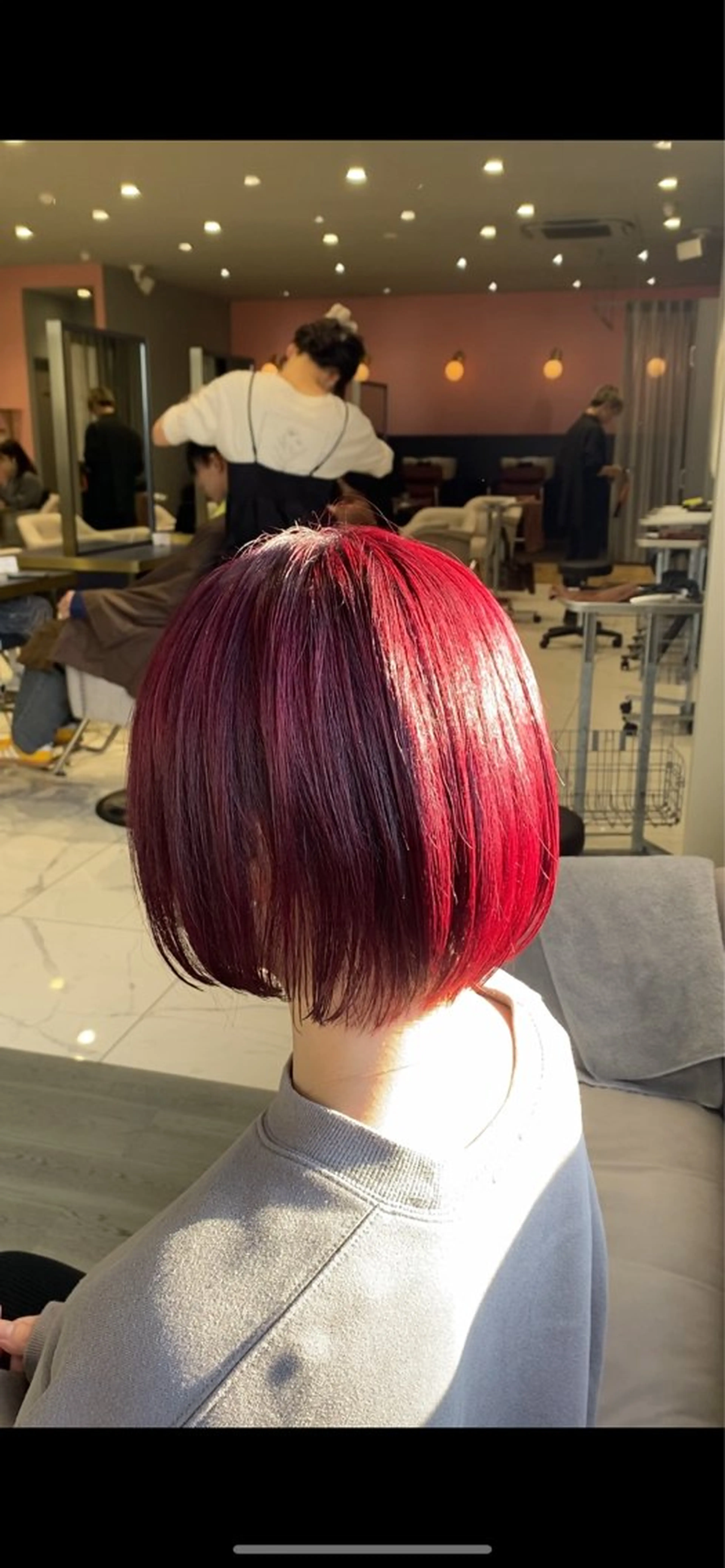 ショート カラー レッドカラー 磯田冬弥/ ブリーチメニューのヘアスタイル