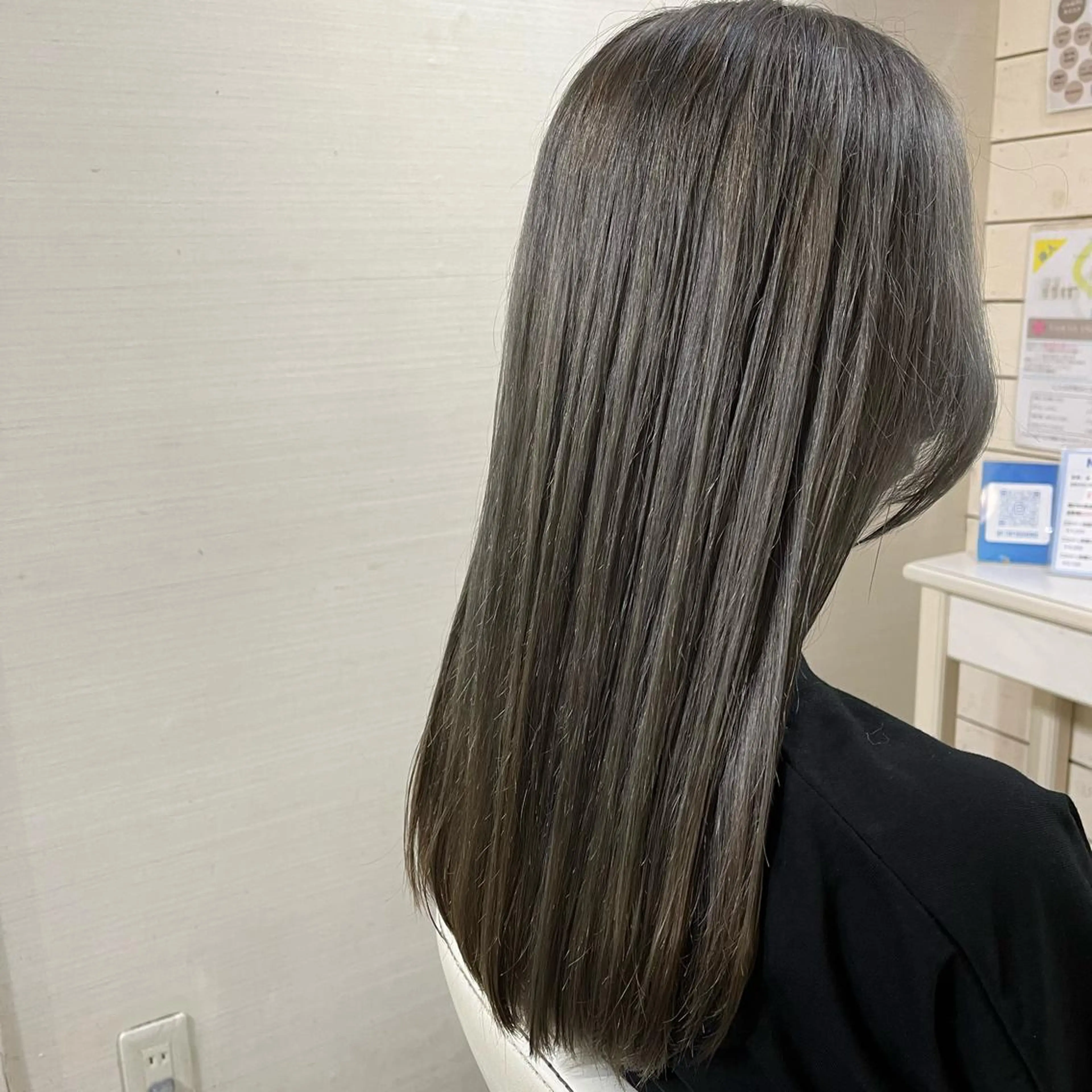 ロング カラー ダブルカラー グレージュ カラー職人 なかもと たつひろのヘアスタイル