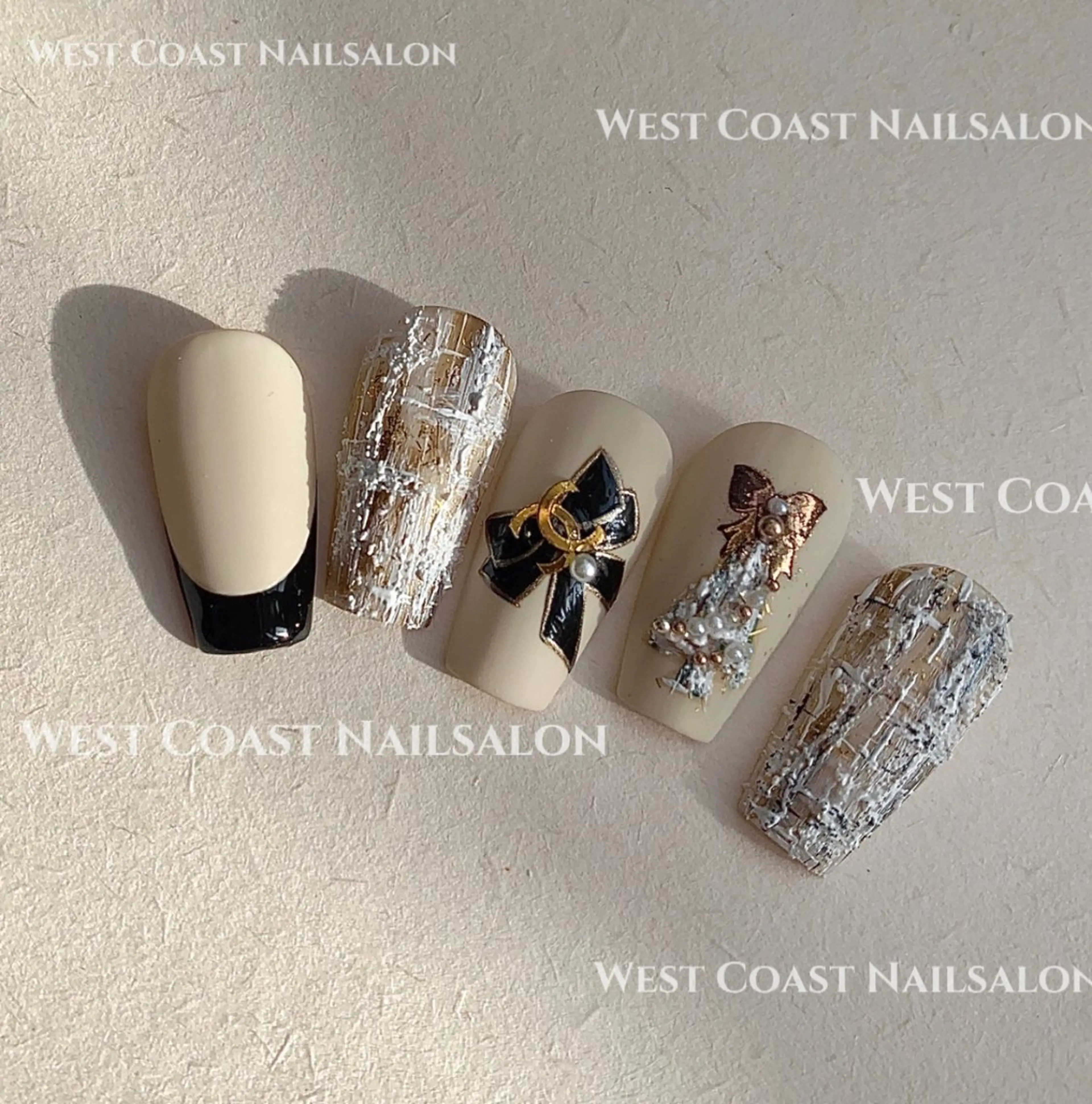 ネイル リボン、ガーリー パーツ放題専門店のネイルデザイン