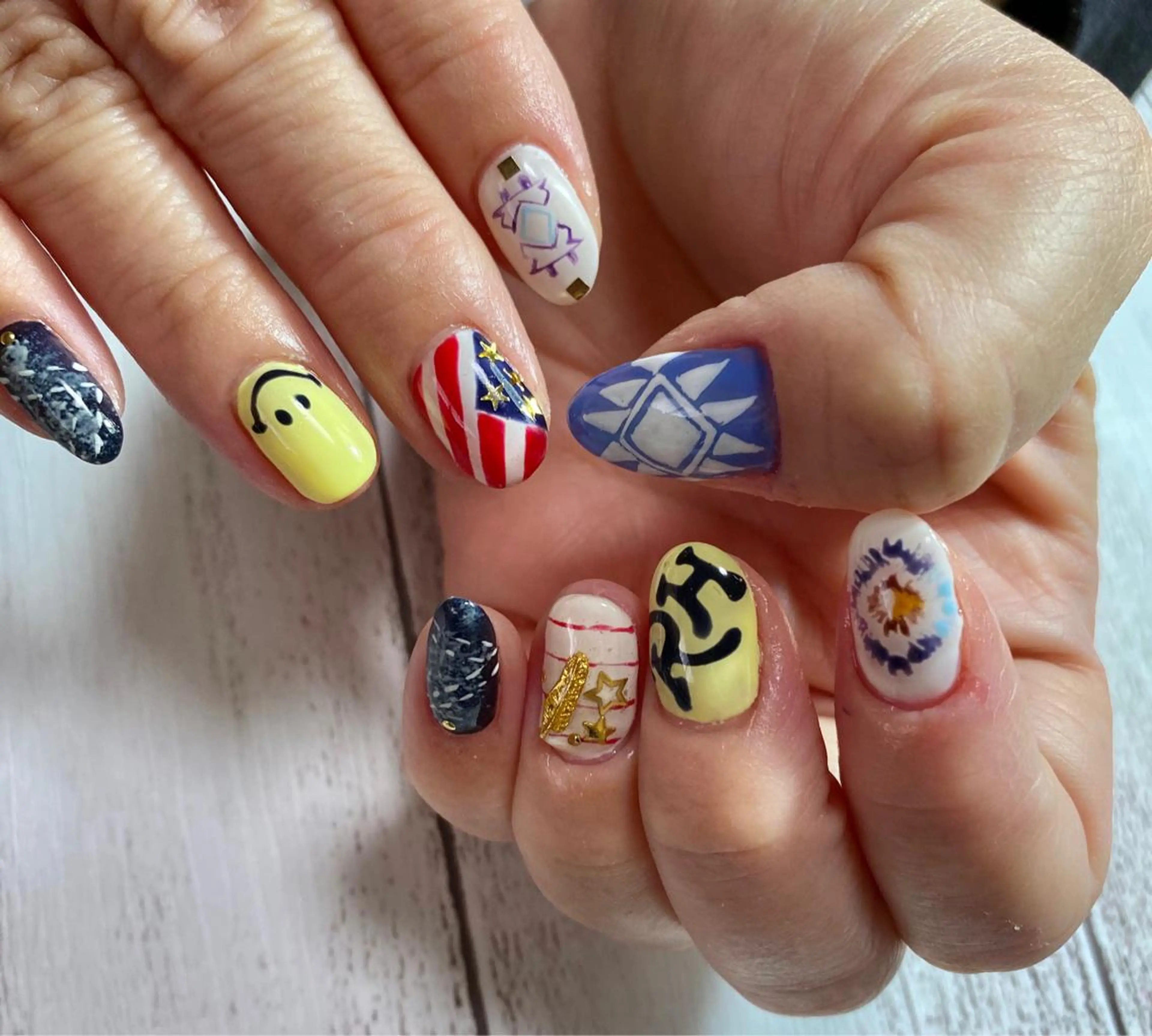 ネイル ハンドネイル NAIL Nutsのネイルデザイン