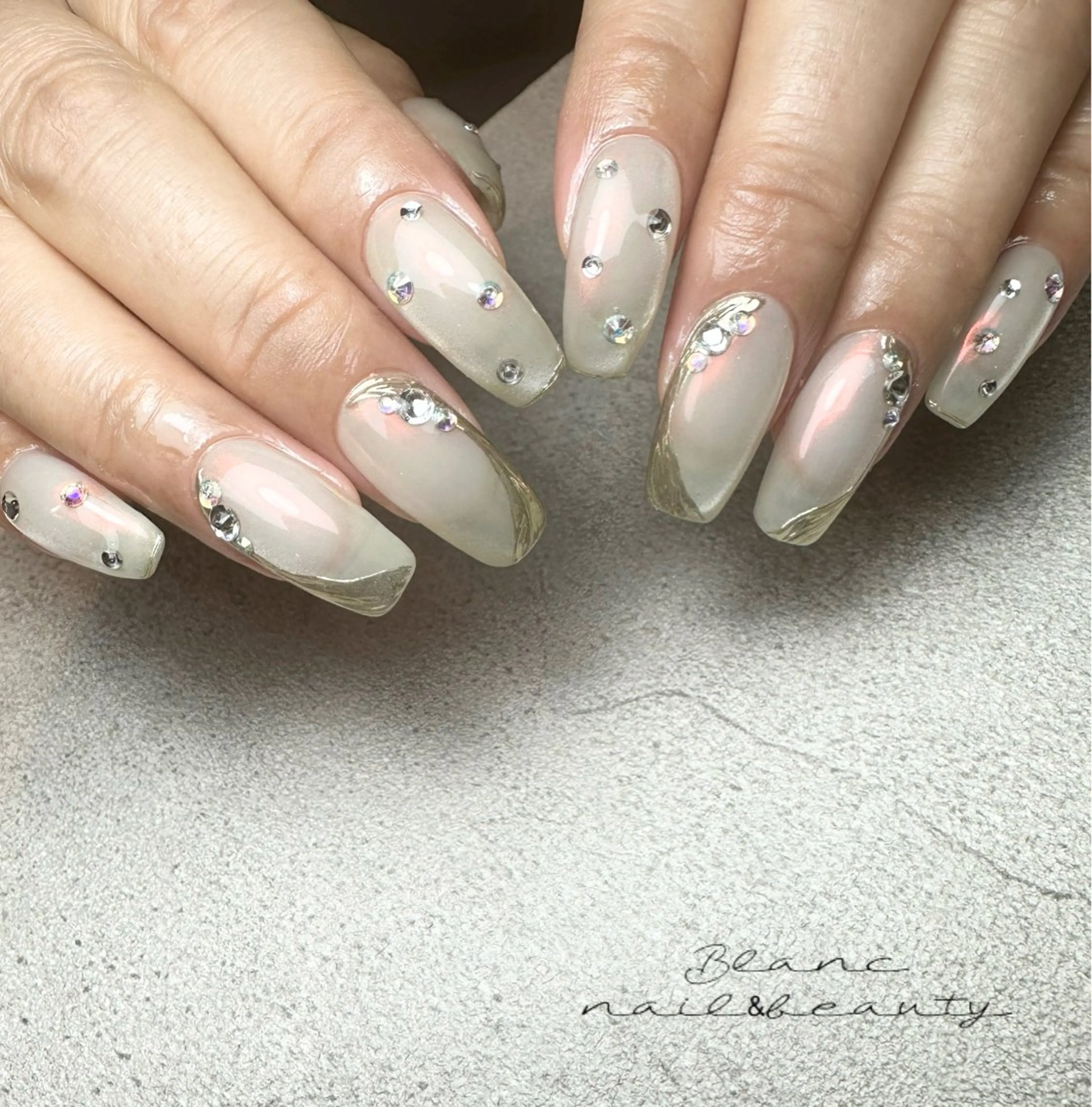 ネイル Blanc ブランのネイルデザイン