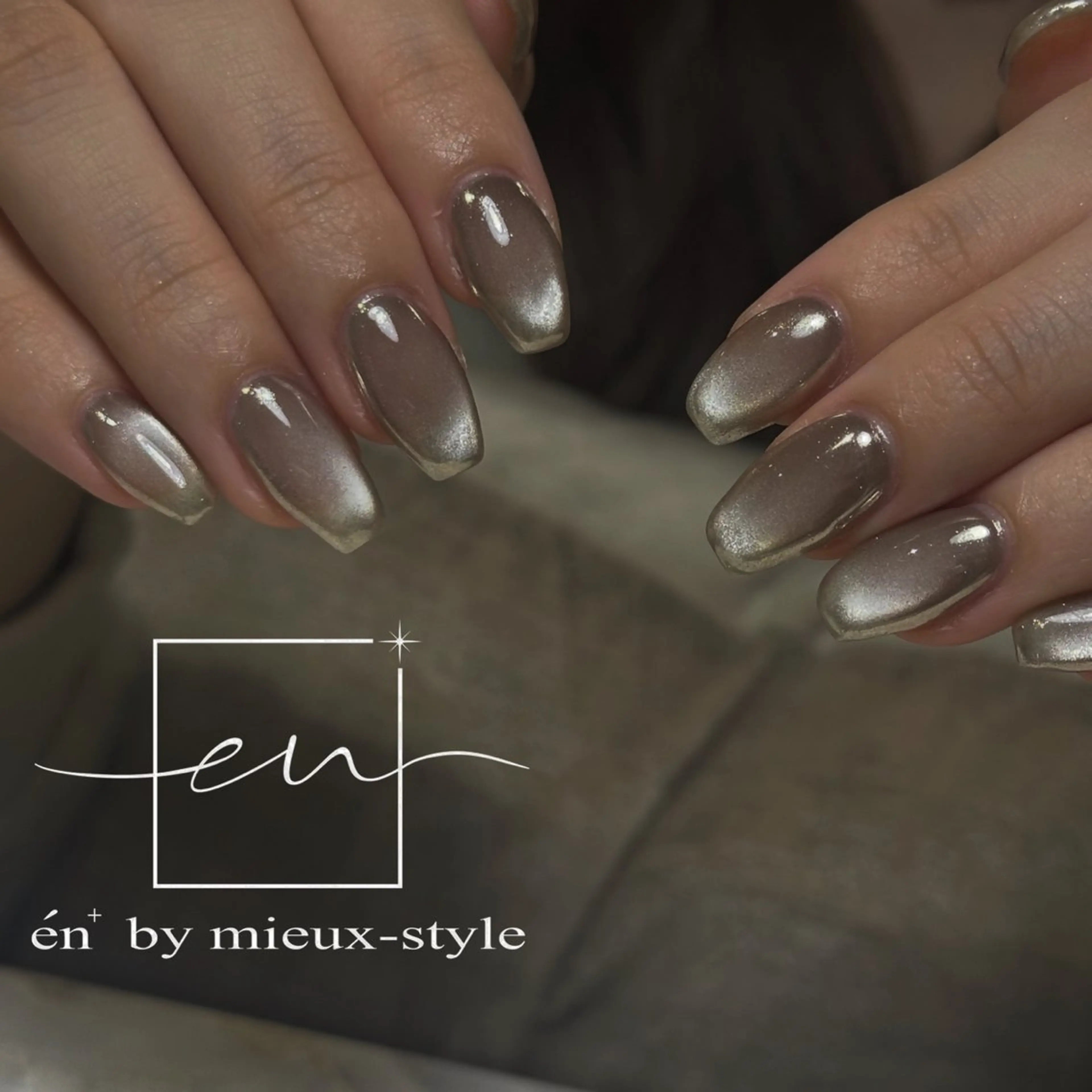 ネイル マグネットネイル ミラーネイル mieux-myu /立川nuanceのネイルデザイン