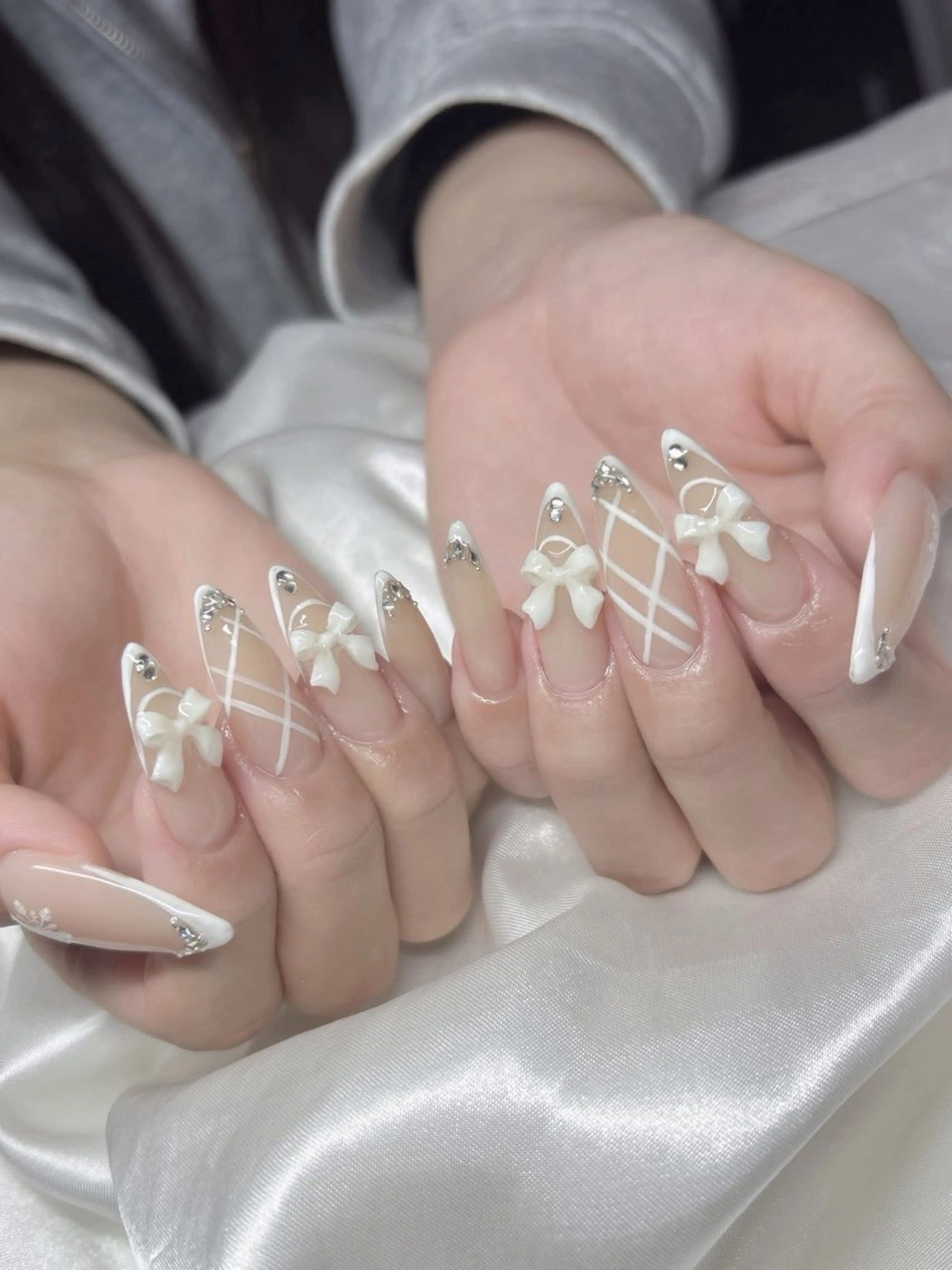 ネイル 長さ出し フレンチネイル グラデーション 卒業式 マグネットネイル ハンドネイル MIHANA ZENのネイルデザイン