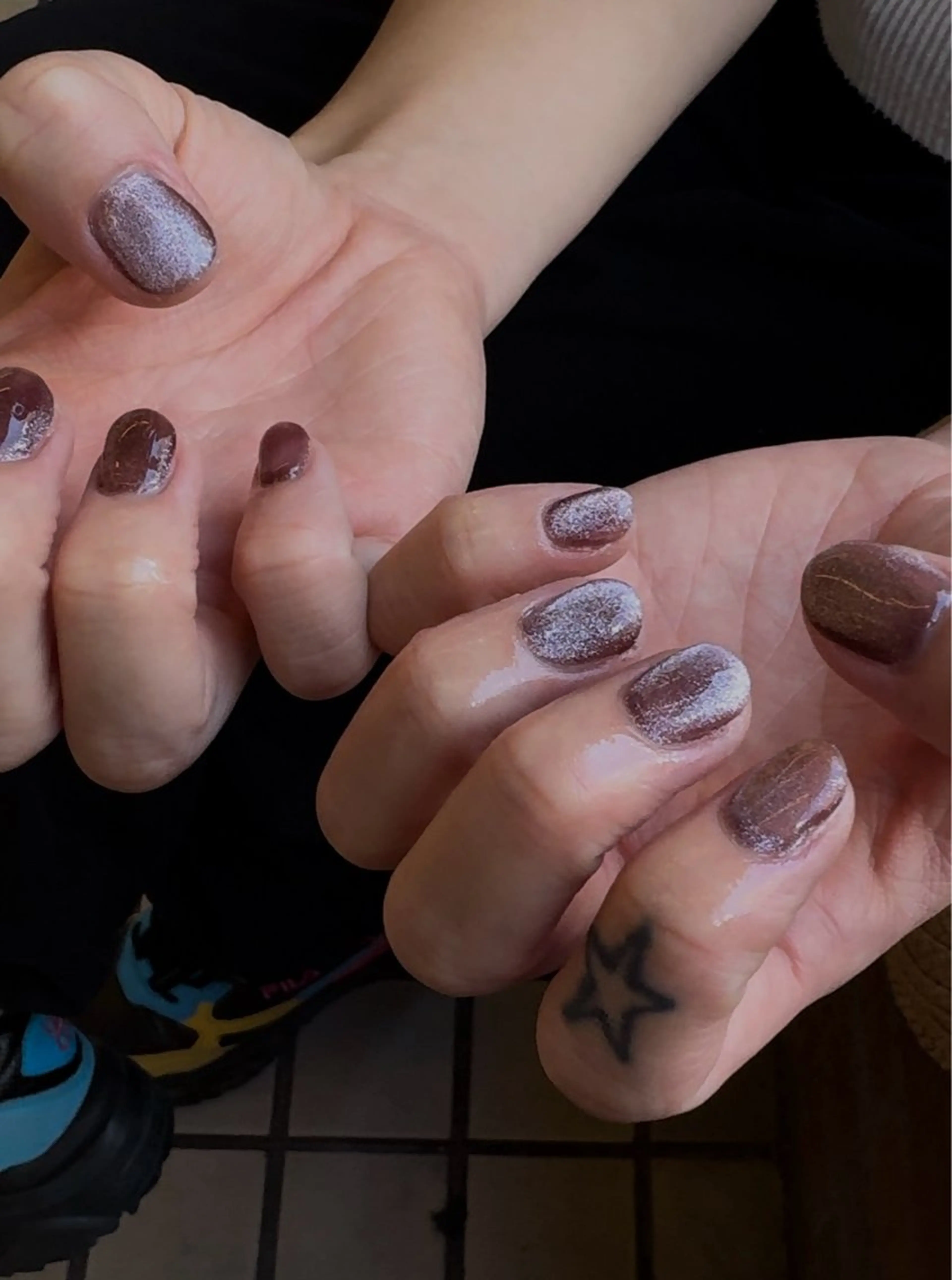 ネイル ブラウン マグネットネイル Nail Sare Salon Mariris所属・Natsumi💎 堺筋本町ネイルサロンのネイルデザイン