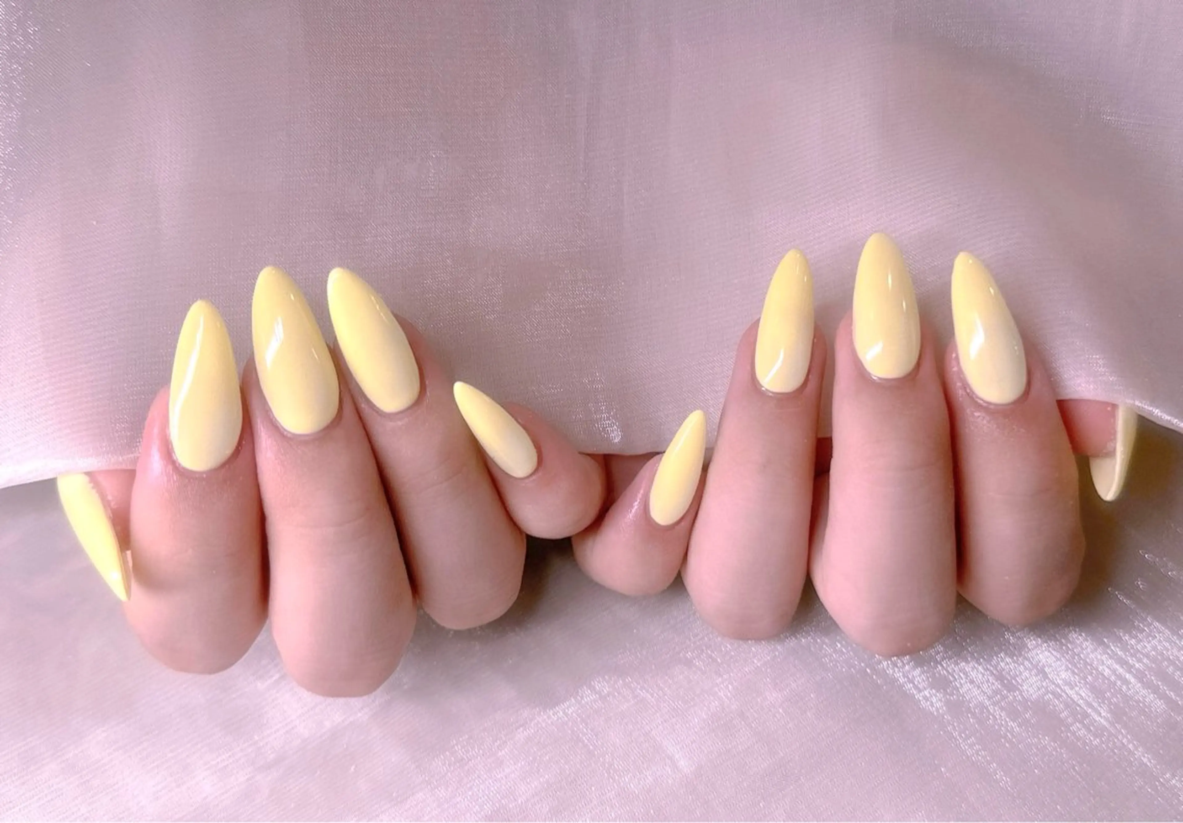 ネイル チークネイル フレンチネイル ハート 韓国ネイル マグネットネイル ハンドネイル リン リンのネイルデザイン