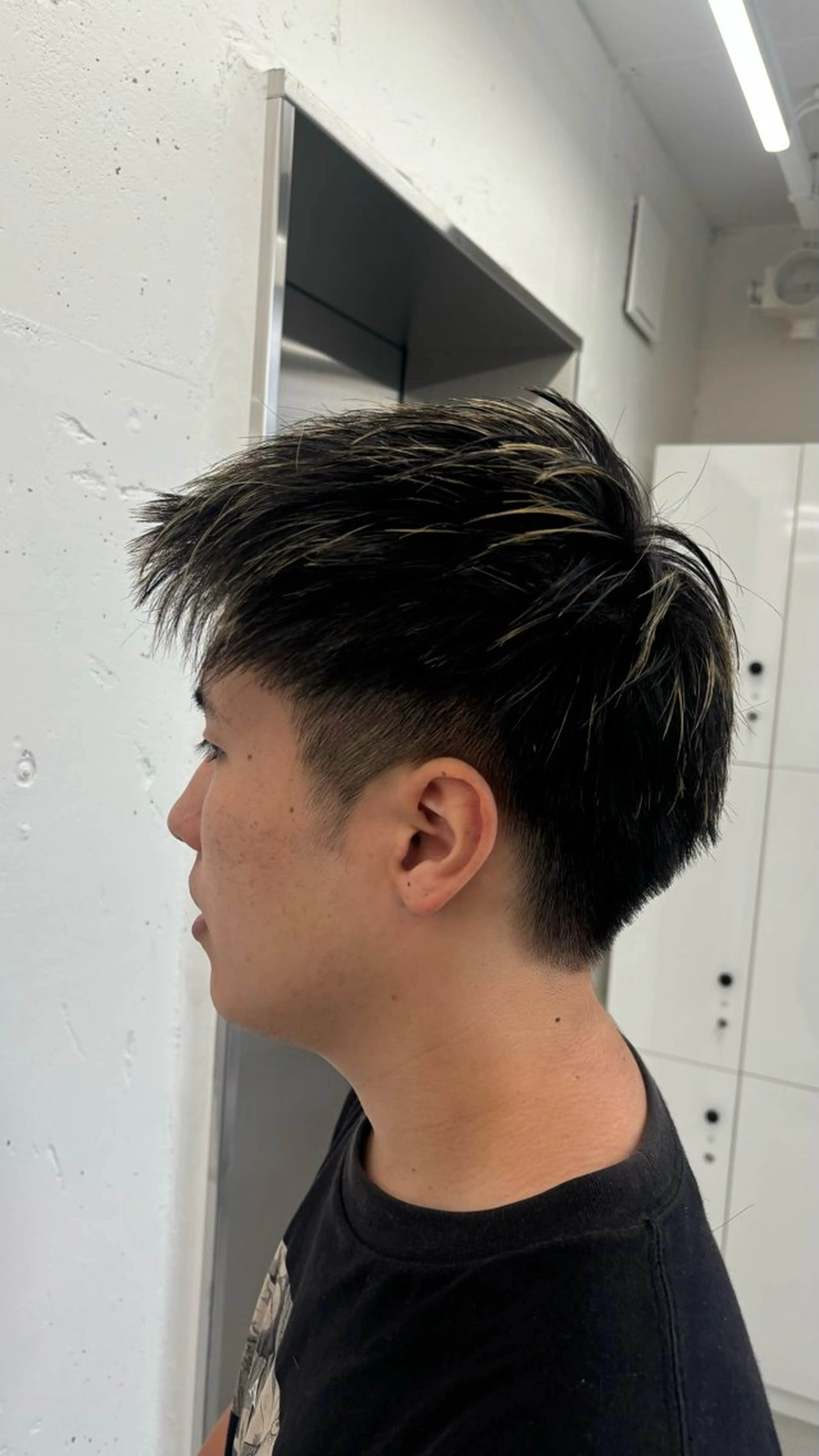 ショート メンズ メンズハイライト スパイキーショート ハイライト ショートヘア カット 🐶ひかる🐶 JILLSTUDIOのヘアスタイル