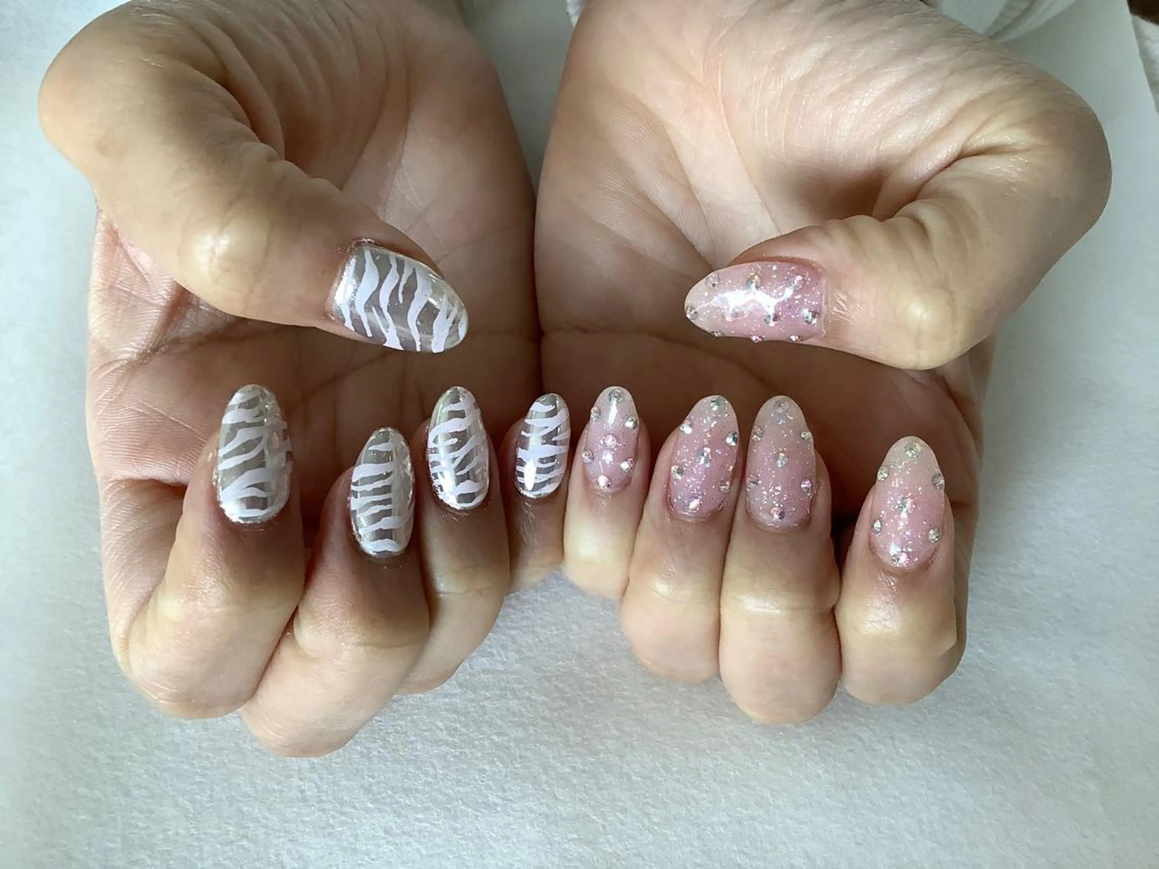 ネイル 💎🐰 saki. m 🐰💎のネイルデザイン