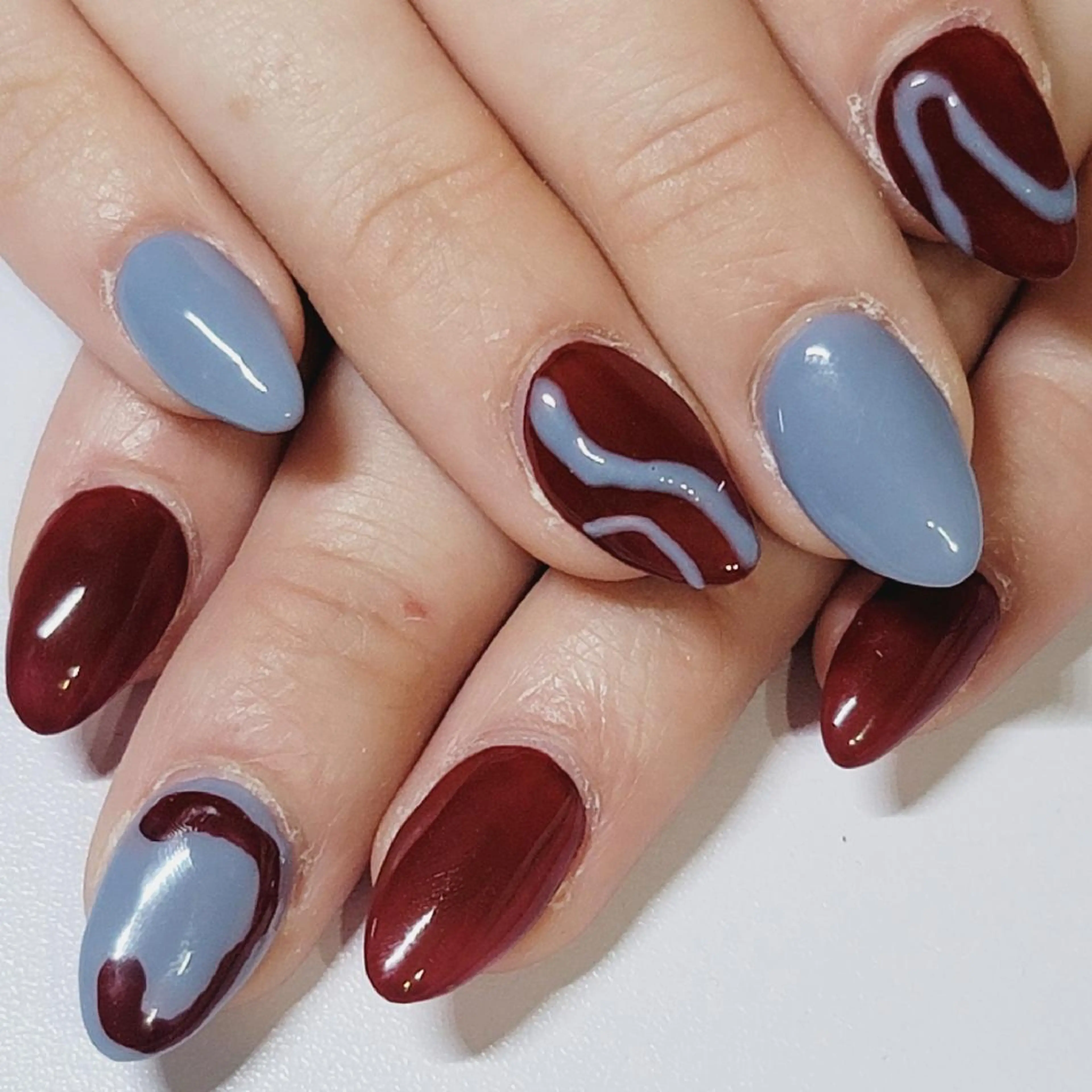 ネイル アートネイル ブルー ボルドー ハンドネイル よしだ ひろきのネイルデザイン