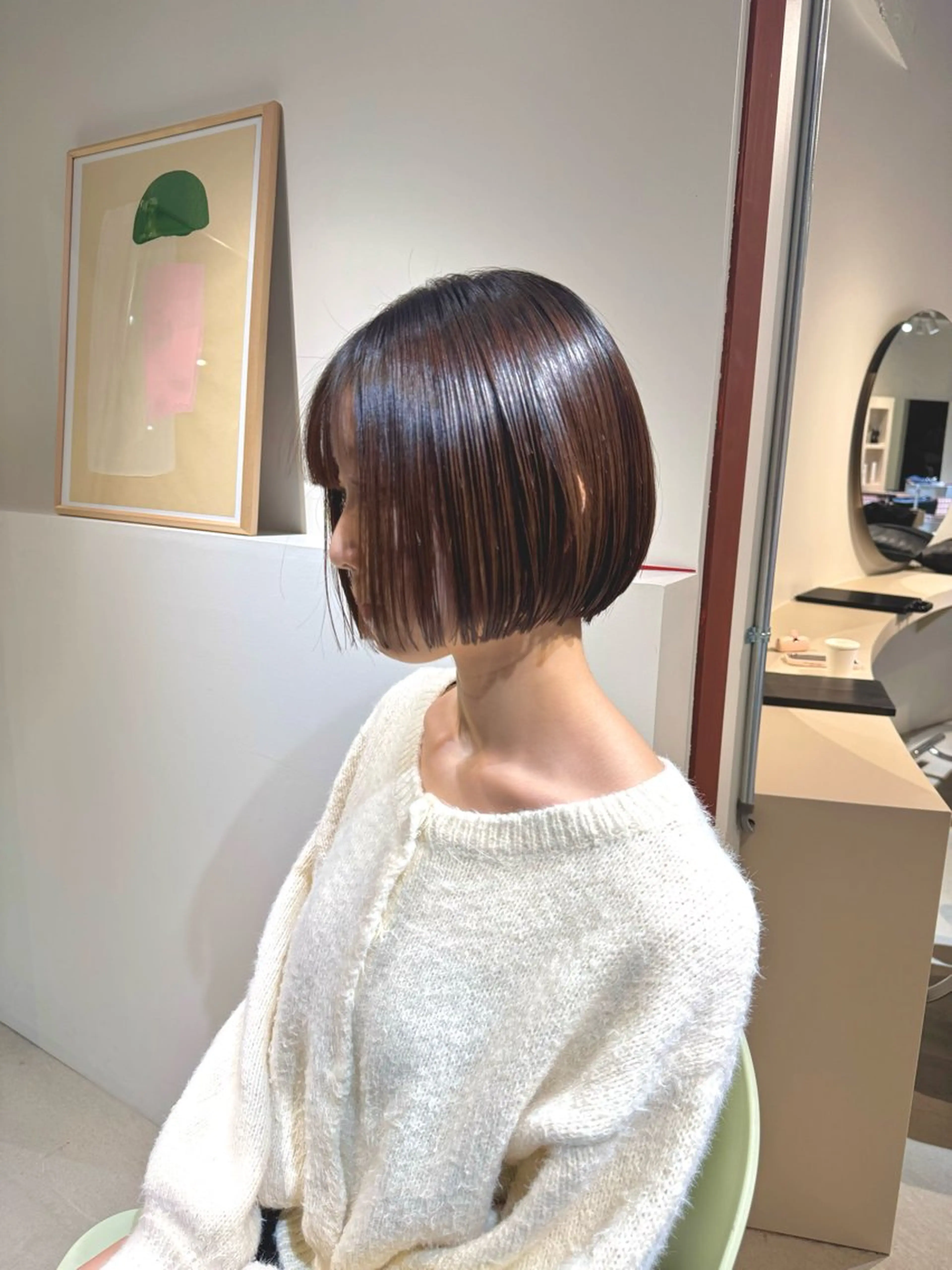 ショート 切りっぱなしボブ ショートボブ アッシュ ボブ ハイライト 髪質改善マスター 長尾勇弥/梅田中津のヘアスタイル