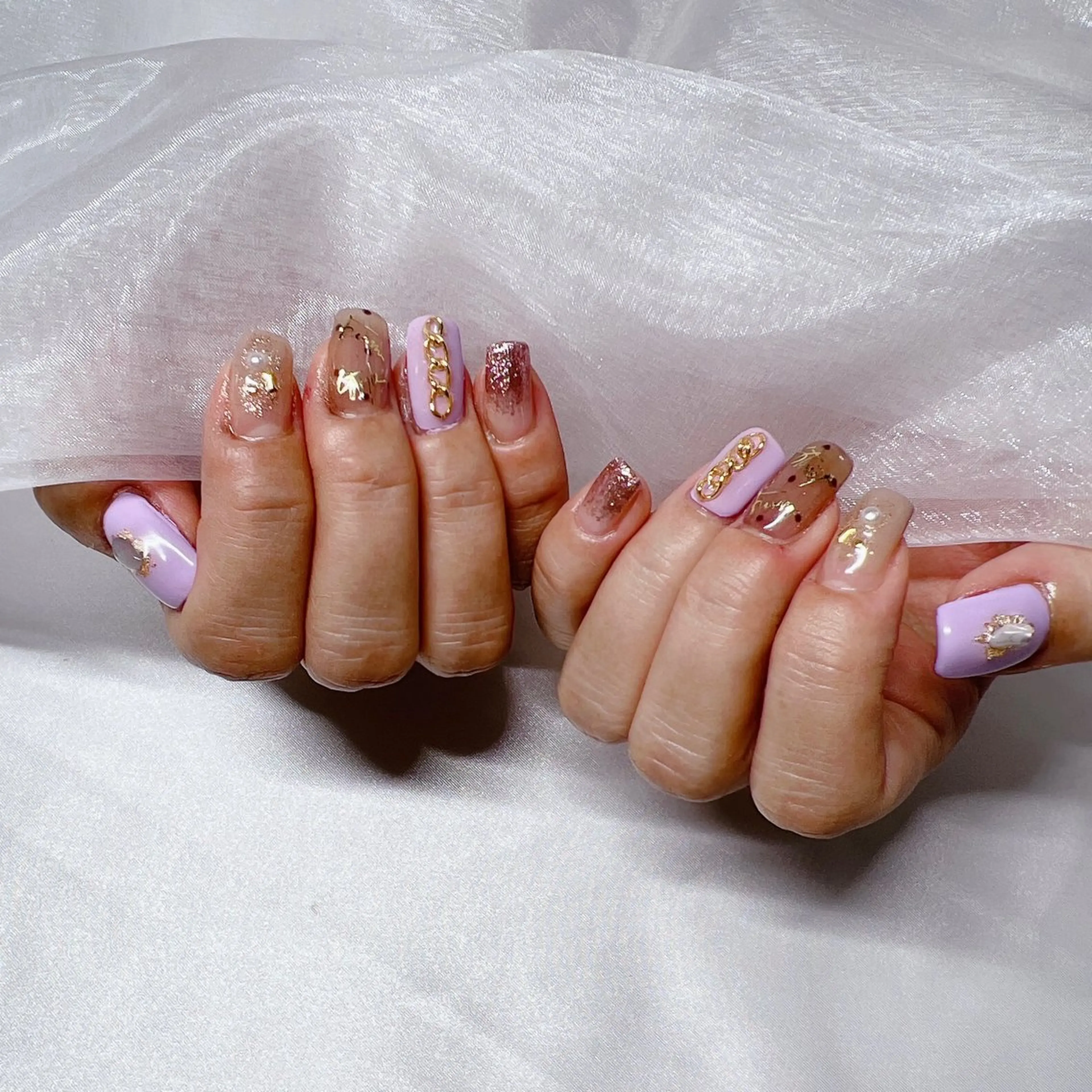 ネイル ジェルネイル 韓国ネイル マグネットネイル 持ち込み ニュアンスネイル ハンドネイル -nail salon-Reward所属・nail salon Rewardのネイルデザイン