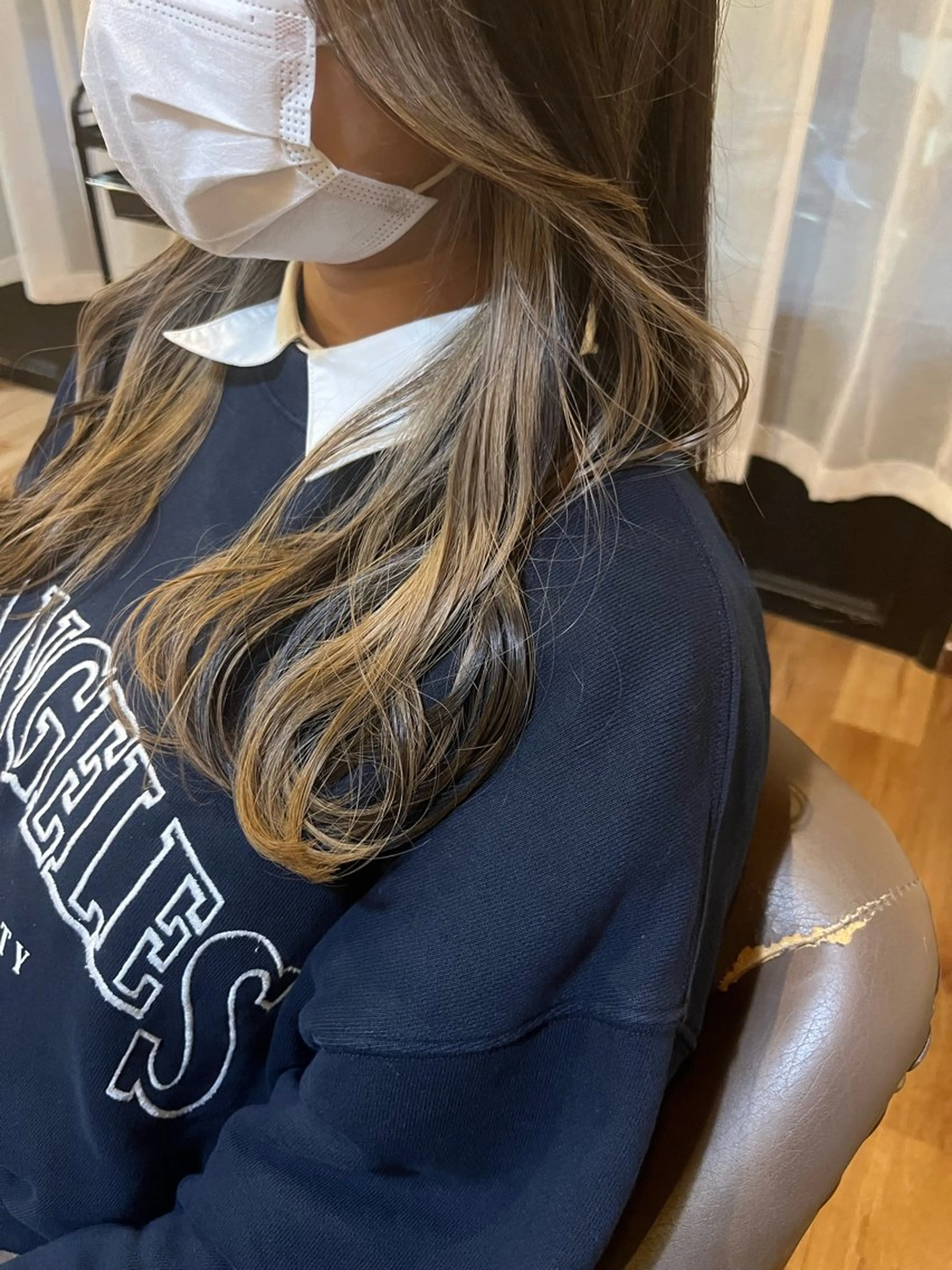 セミロング 巽 愛夏のヘアスタイル