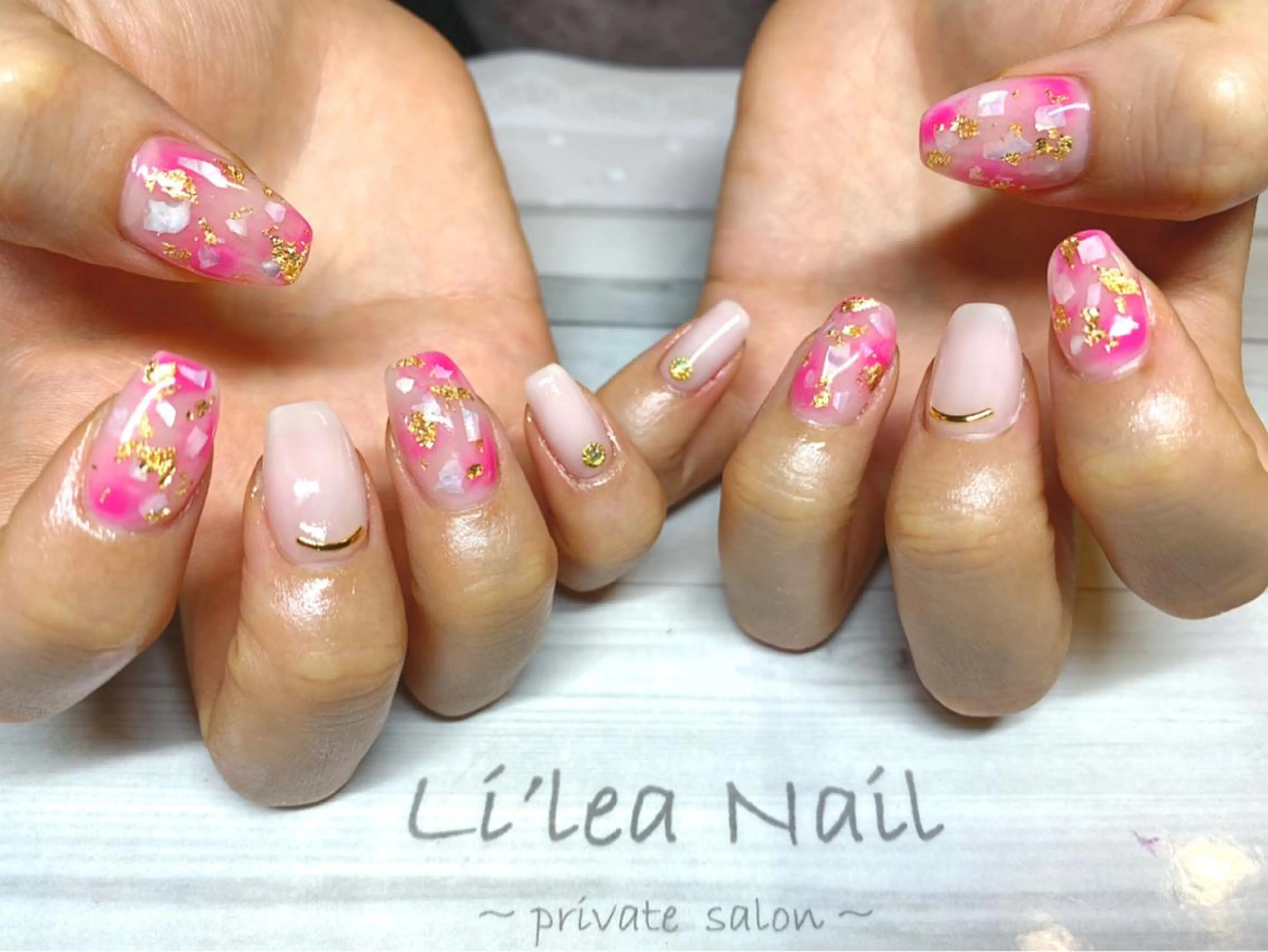 ネイル Li'leaNail AINAのネイルデザイン