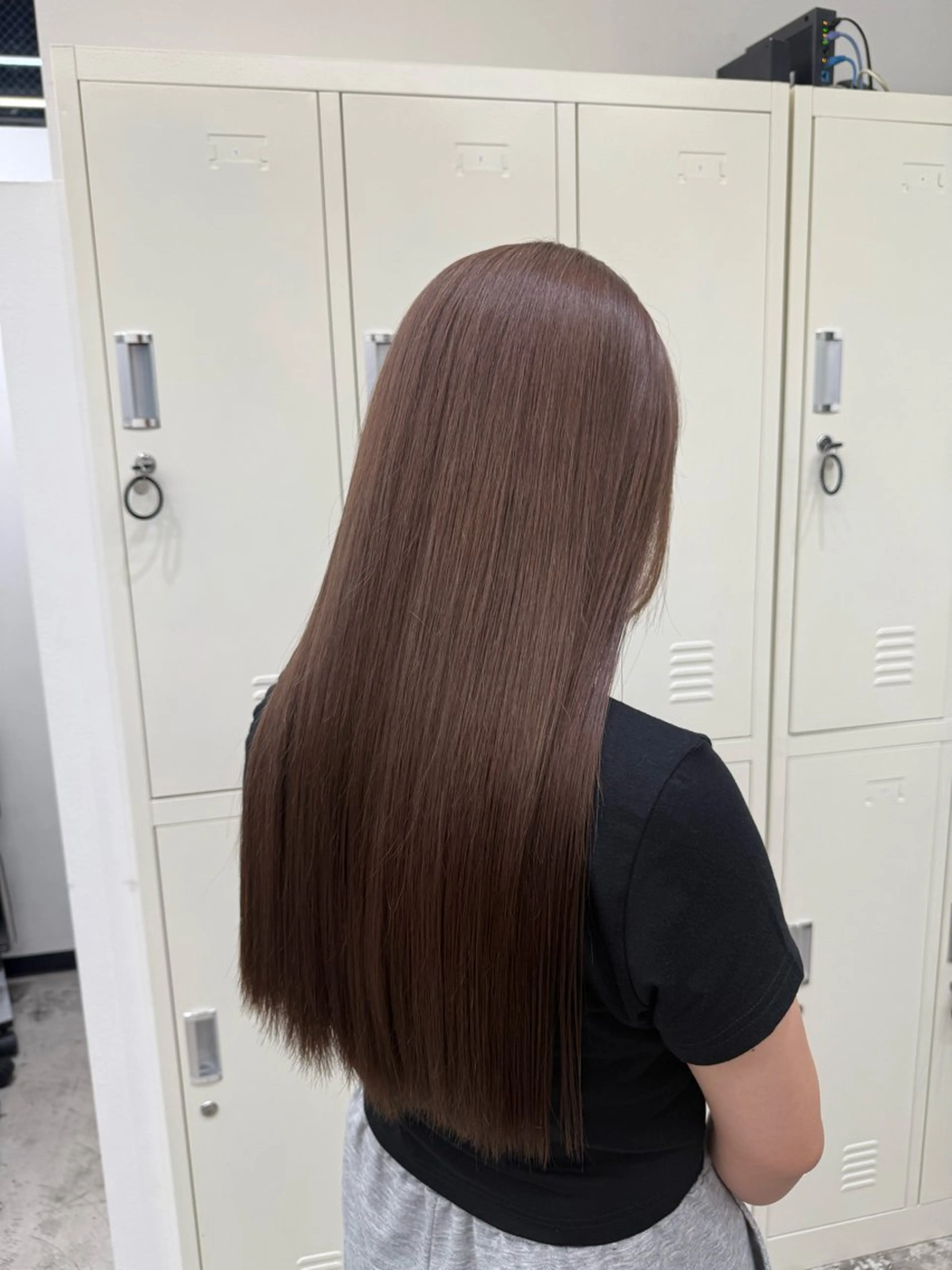 ロング カラー ブリーチ ブロンド ケアブリーチ ダブルカラー イヤリングカラー ✨ハイトーン/レイヤ ー/横浜/優内✨のヘアスタイル