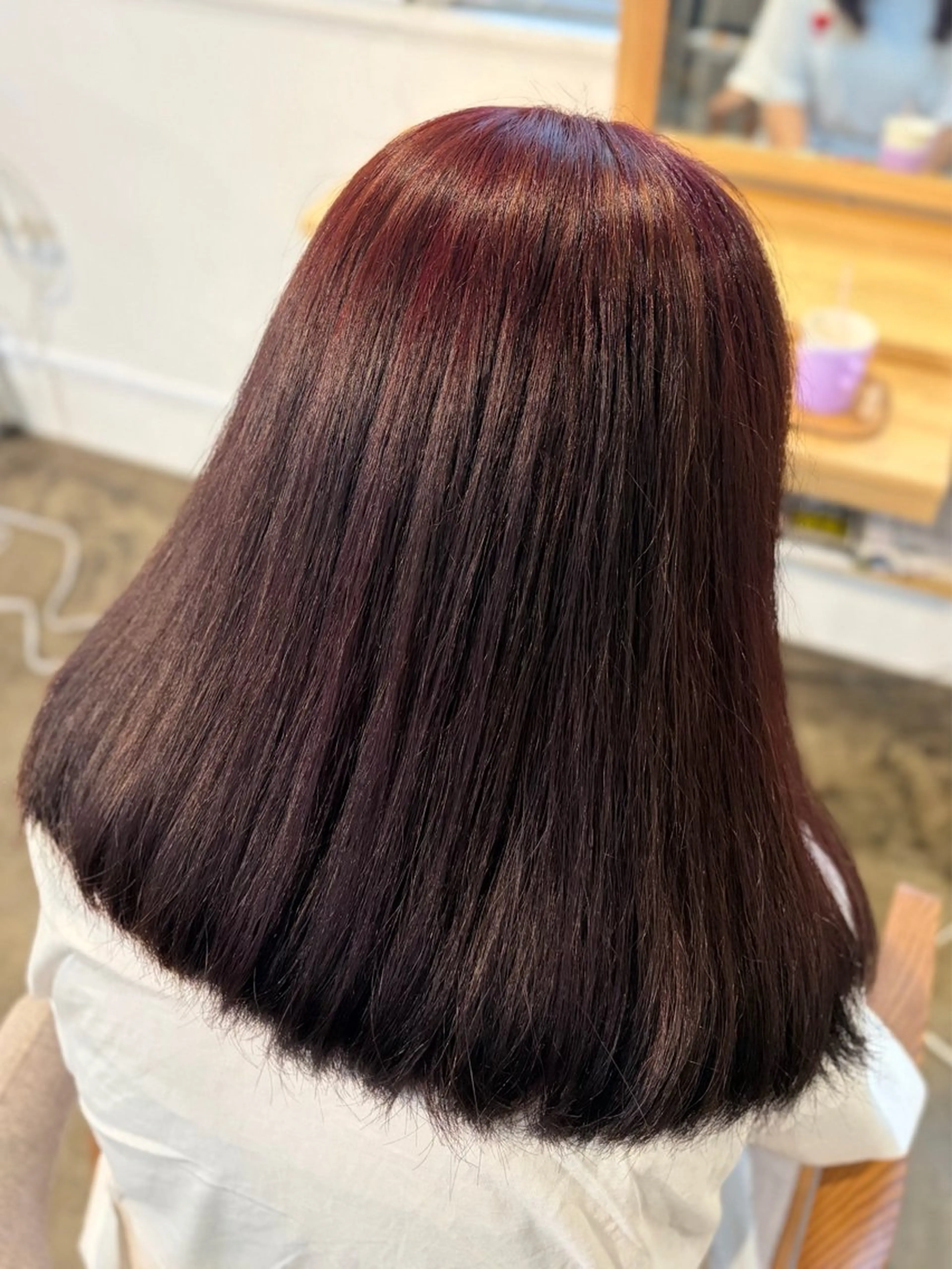 セミロング カラー 黒髪 ボルドーカラー ケアカラー レッドカラー ヘアカラー 🩵marina🩵 ~fan fun~のヘアスタイル