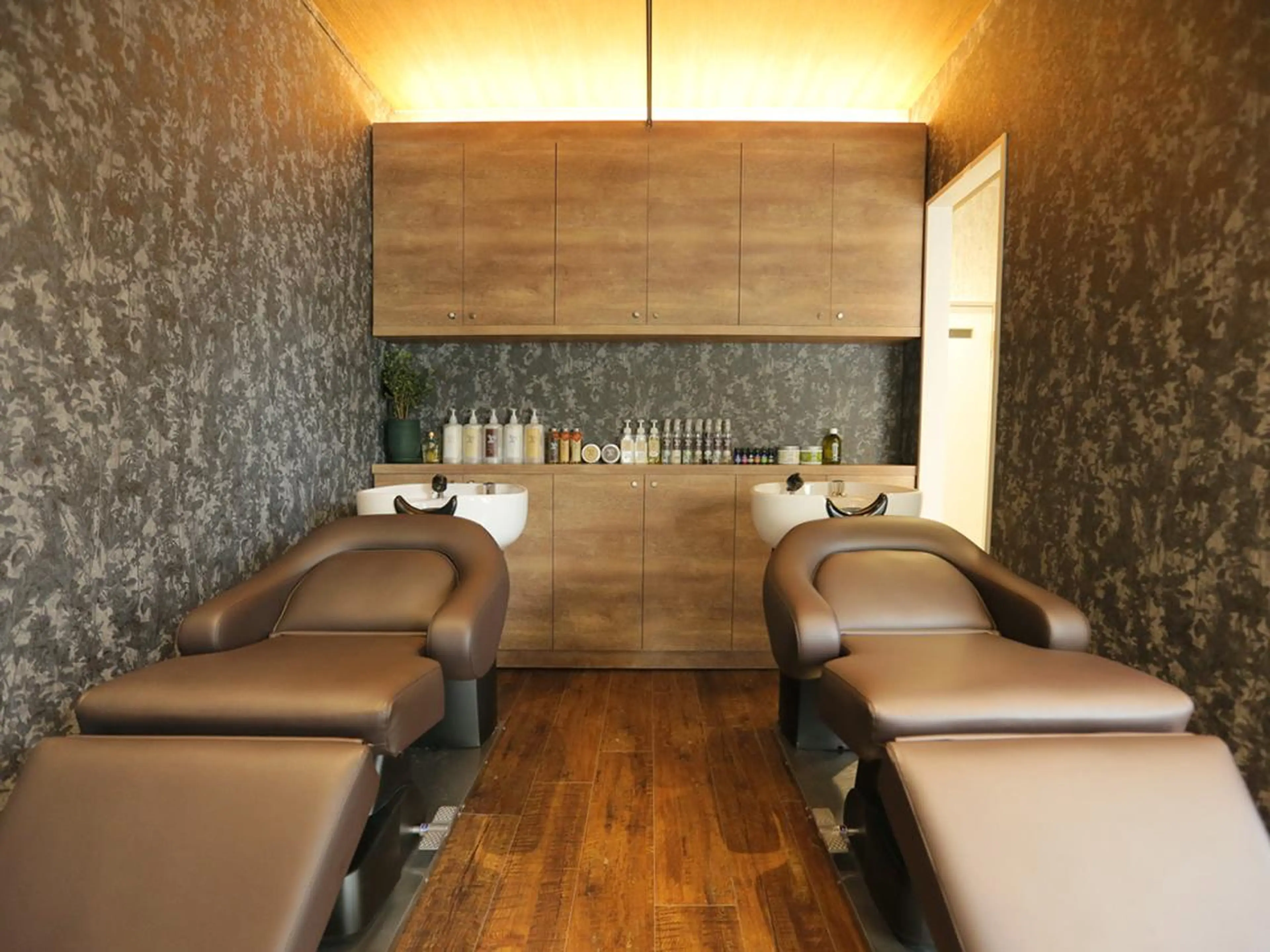 Jor(ヨル)所属・白木 遥太のヘアスタイル