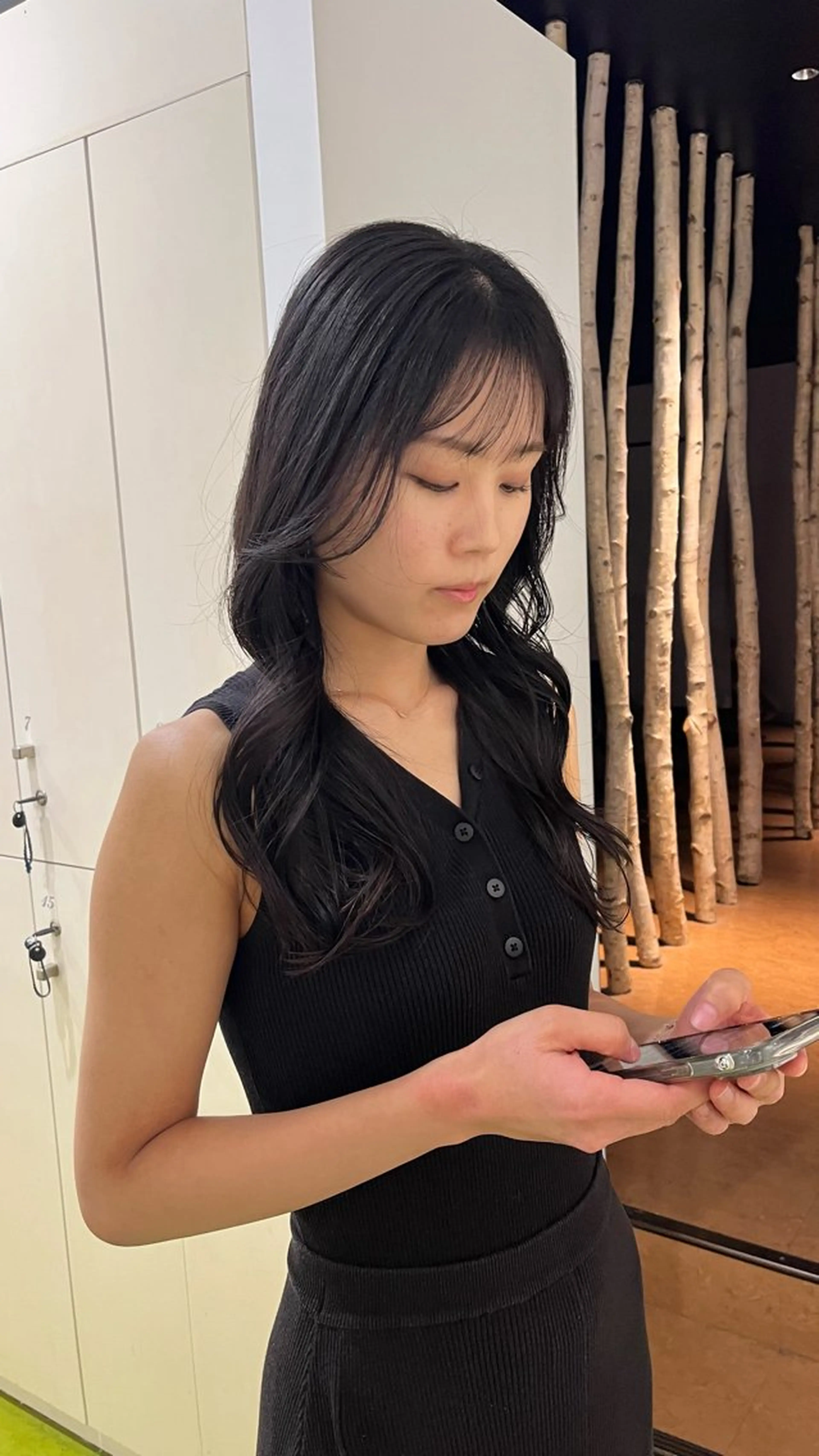 セミロング レイヤーカット/ 艶カラー/YUKAのヘアスタイル