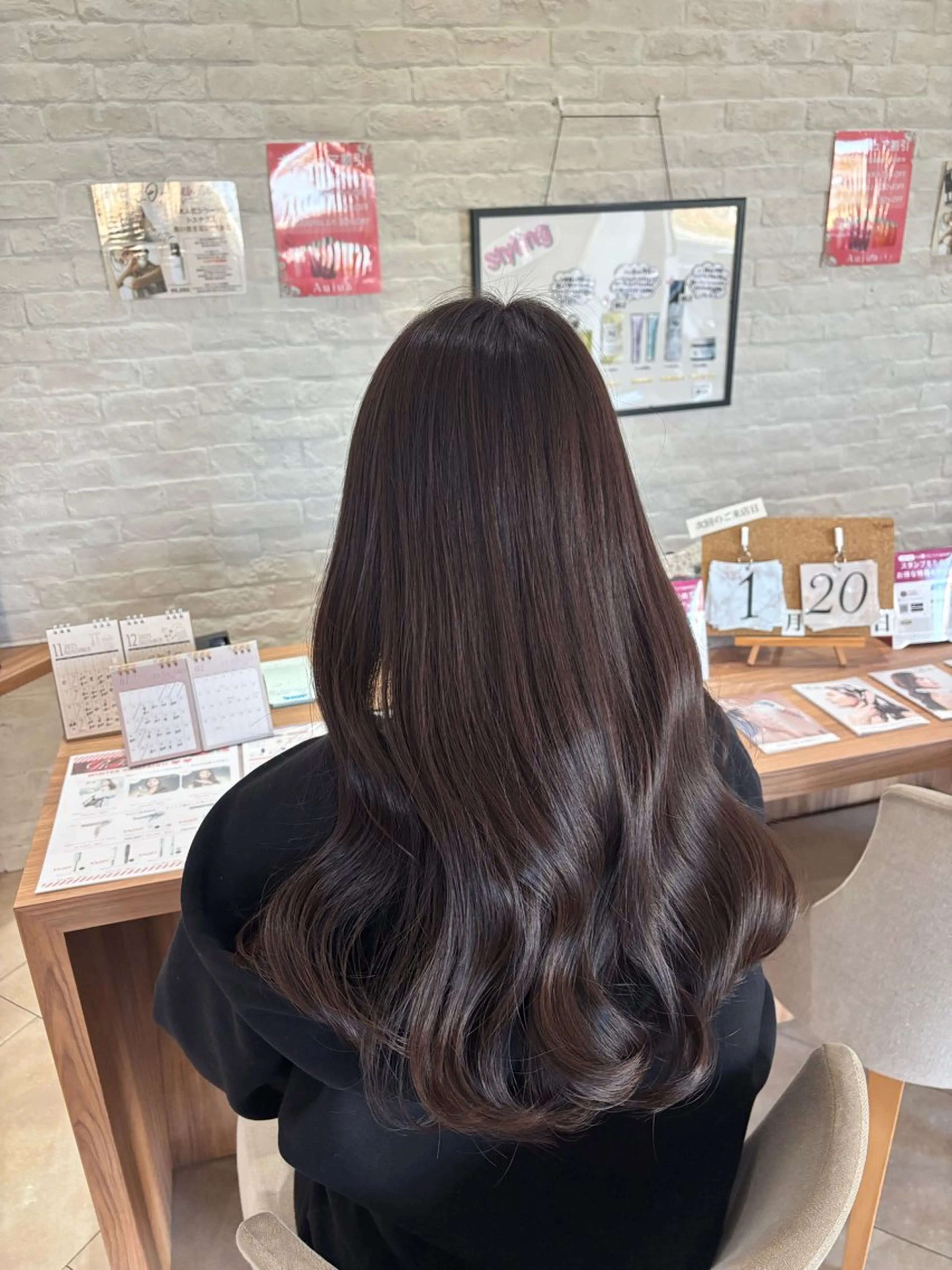 ロング 真野 じゅんなのヘアスタイル