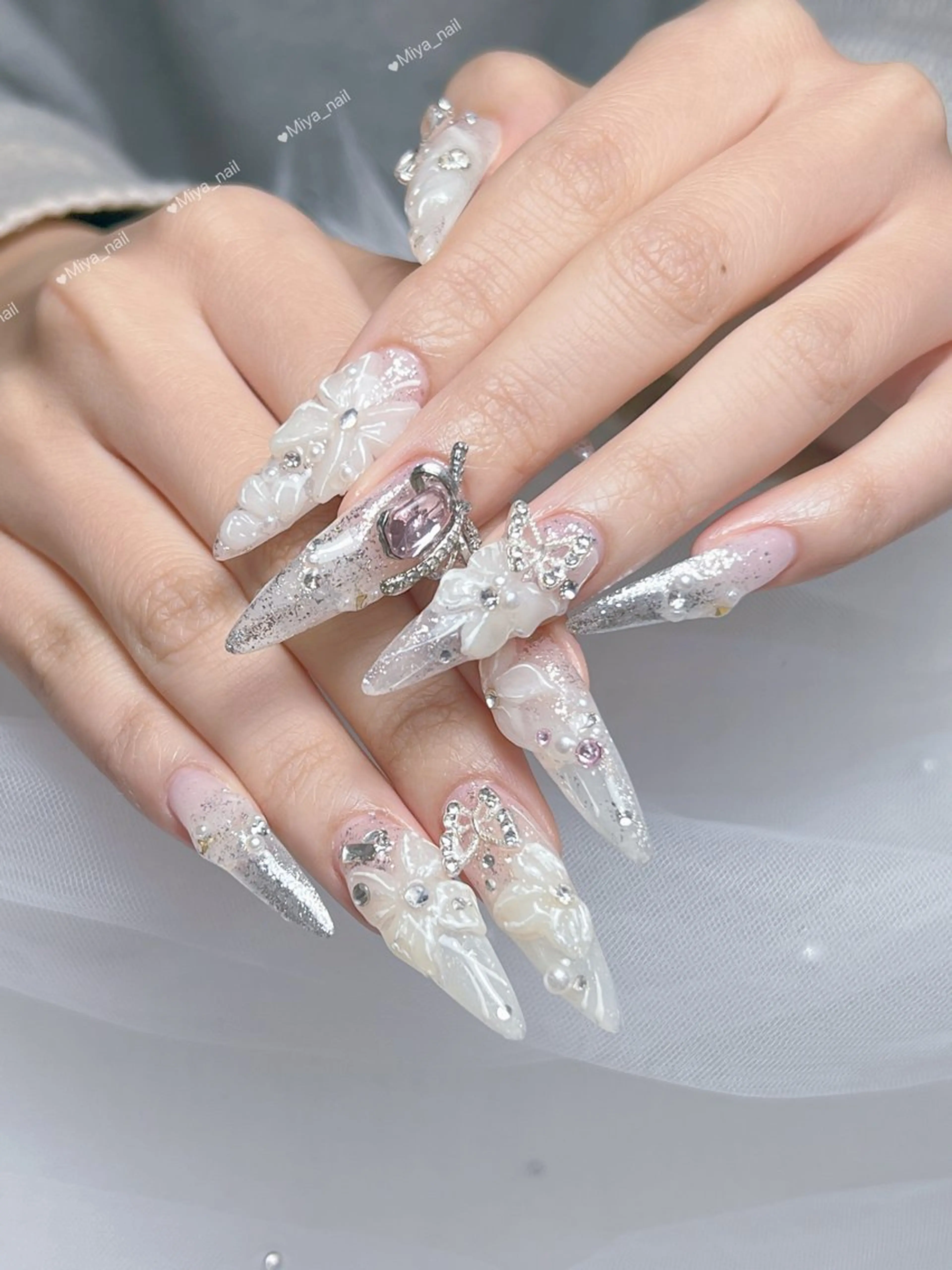 ネイル アートネイル オーロラネイル チークネイル 長さ出し フットネイル Miya_nail所属・Miya _nailのネイルデザイン