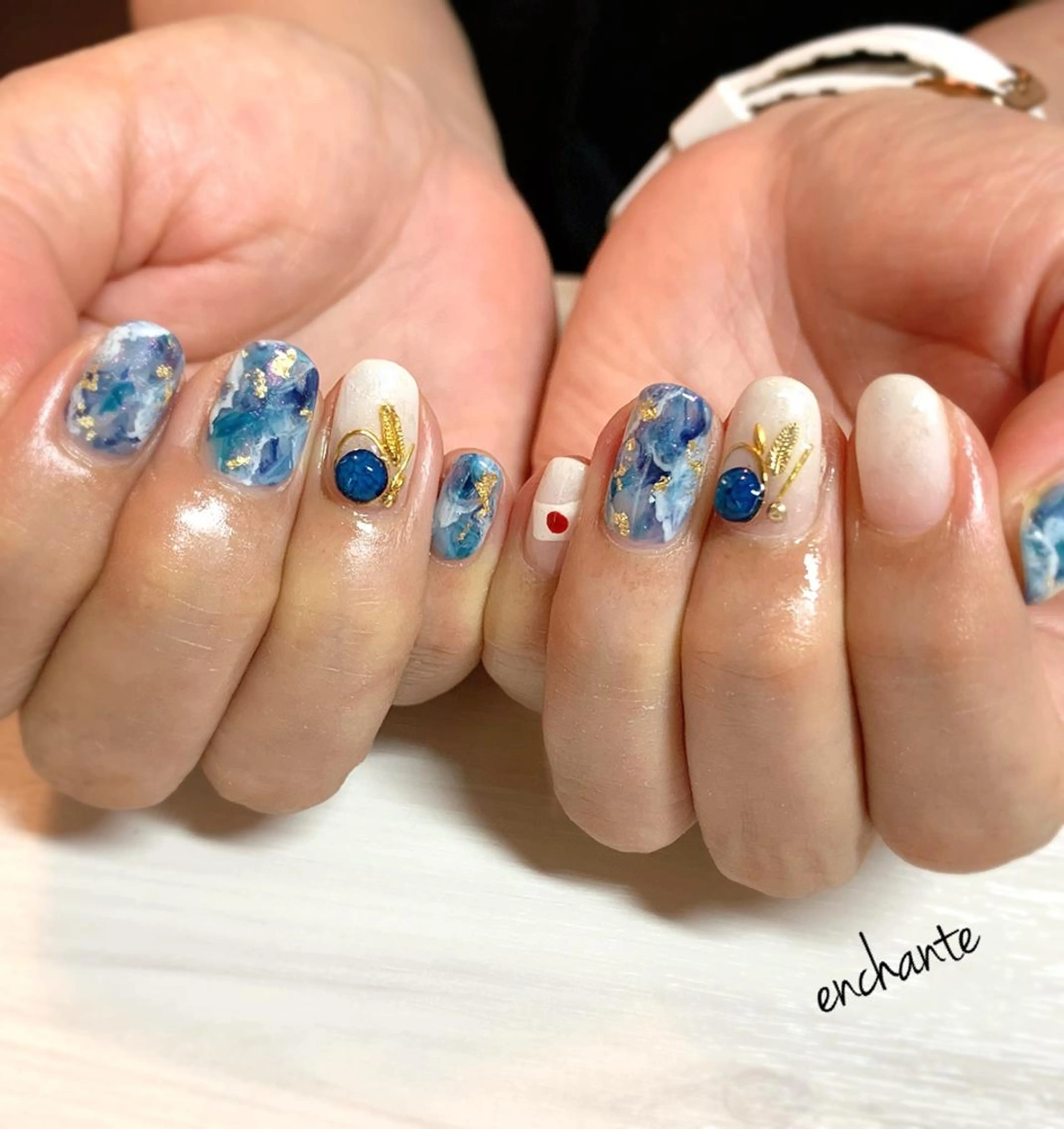 ネイル enchante 自由が丘のマツエク・マツパデザイン