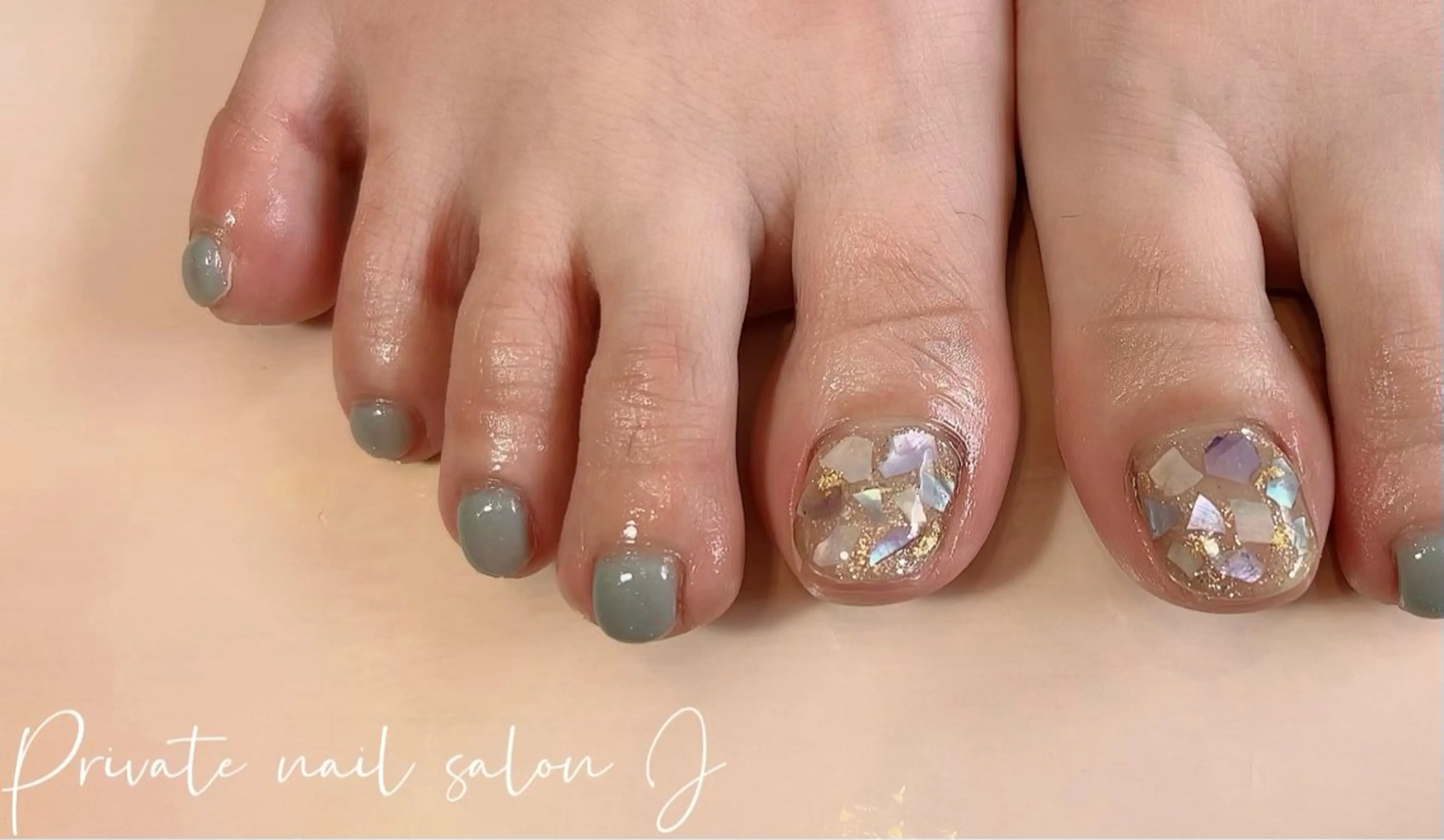 初回限定【オフ込み】親指アートの写真