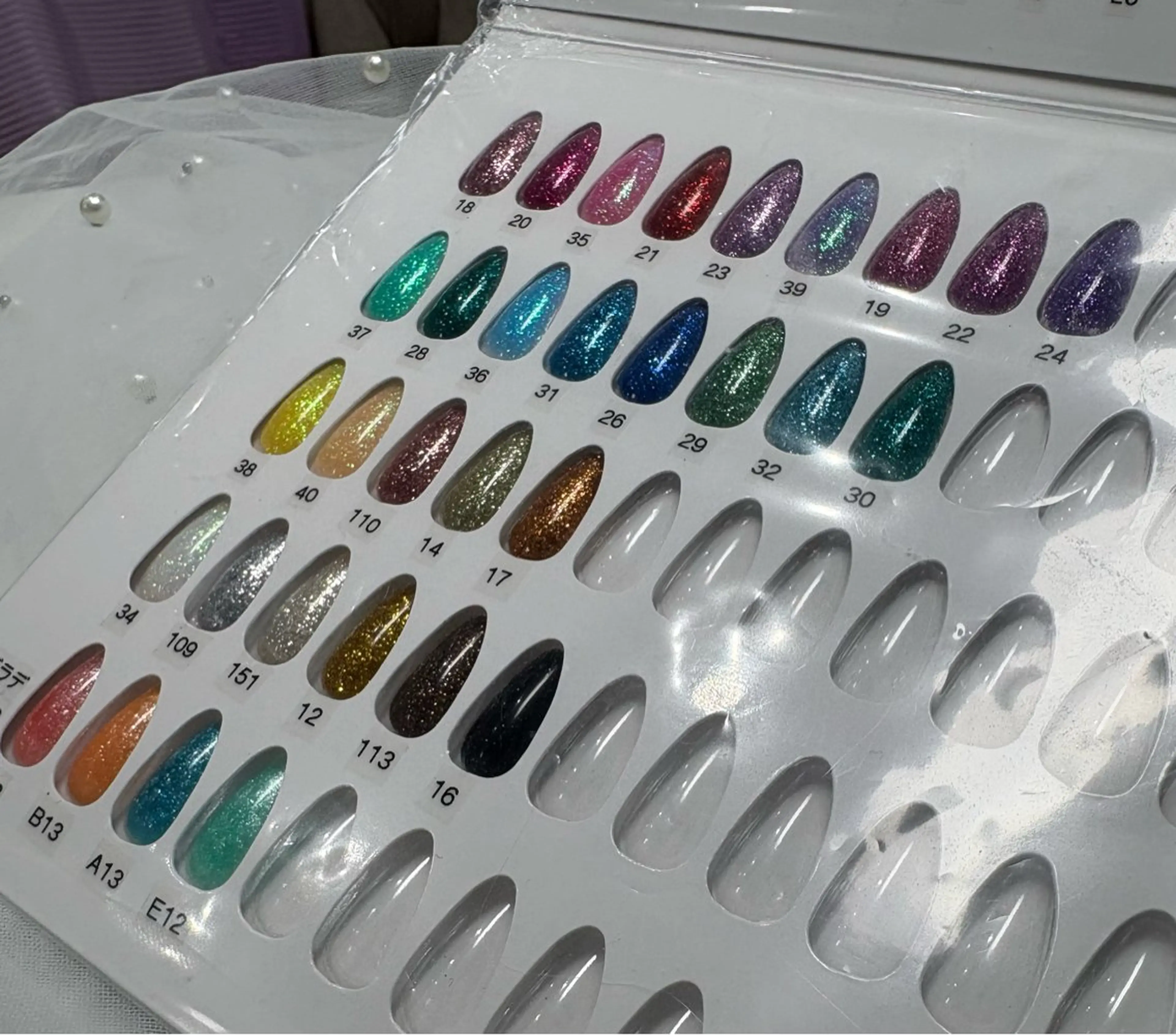 【オフなし】Jrネイリスト ハンドジェルネイル ラメグラデーション ✨の写真