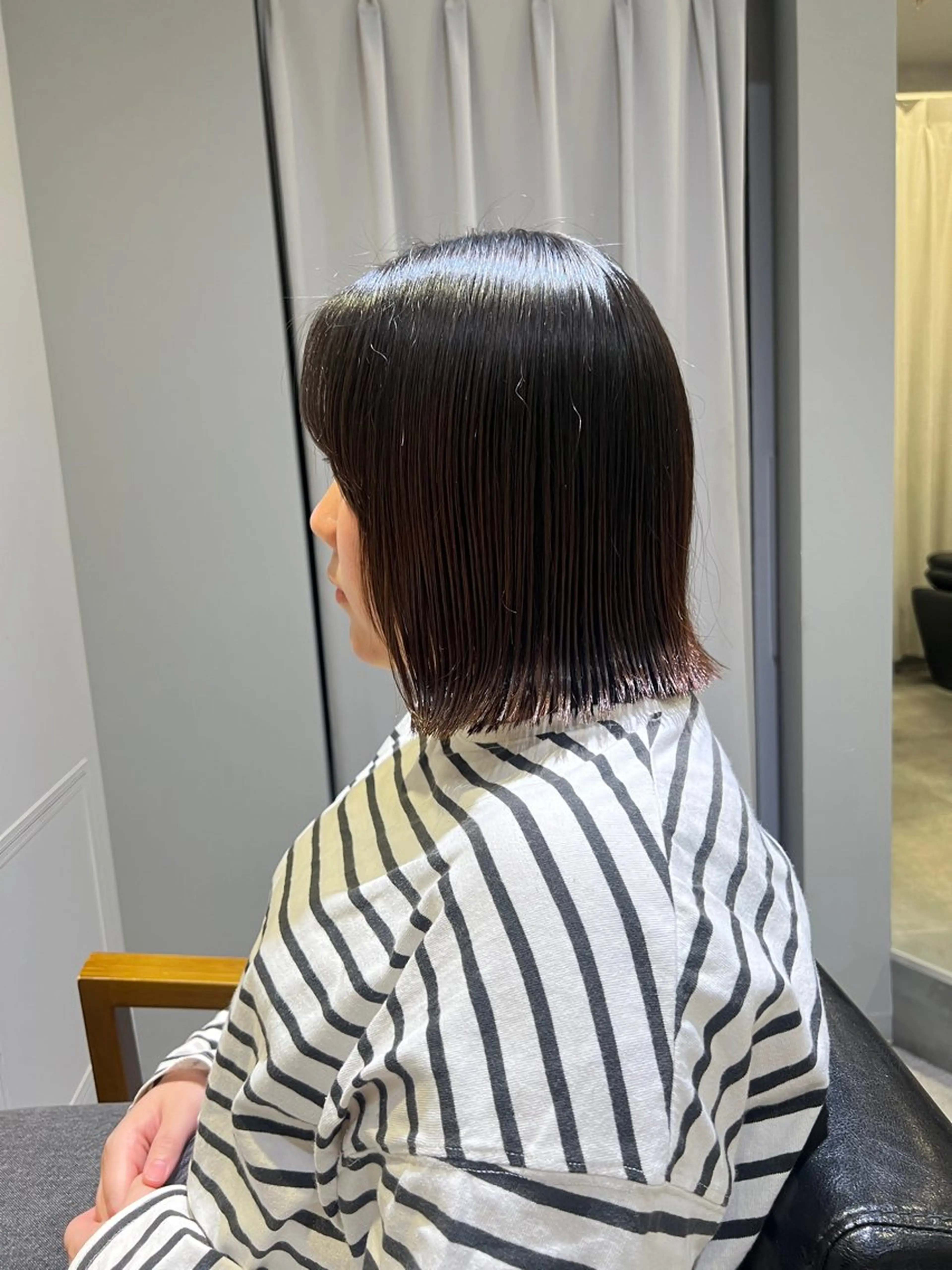 ミディアム ボブ 外ハネヘア 🫧三浦 未流/ ボブ/イヤリングのヘアスタイル