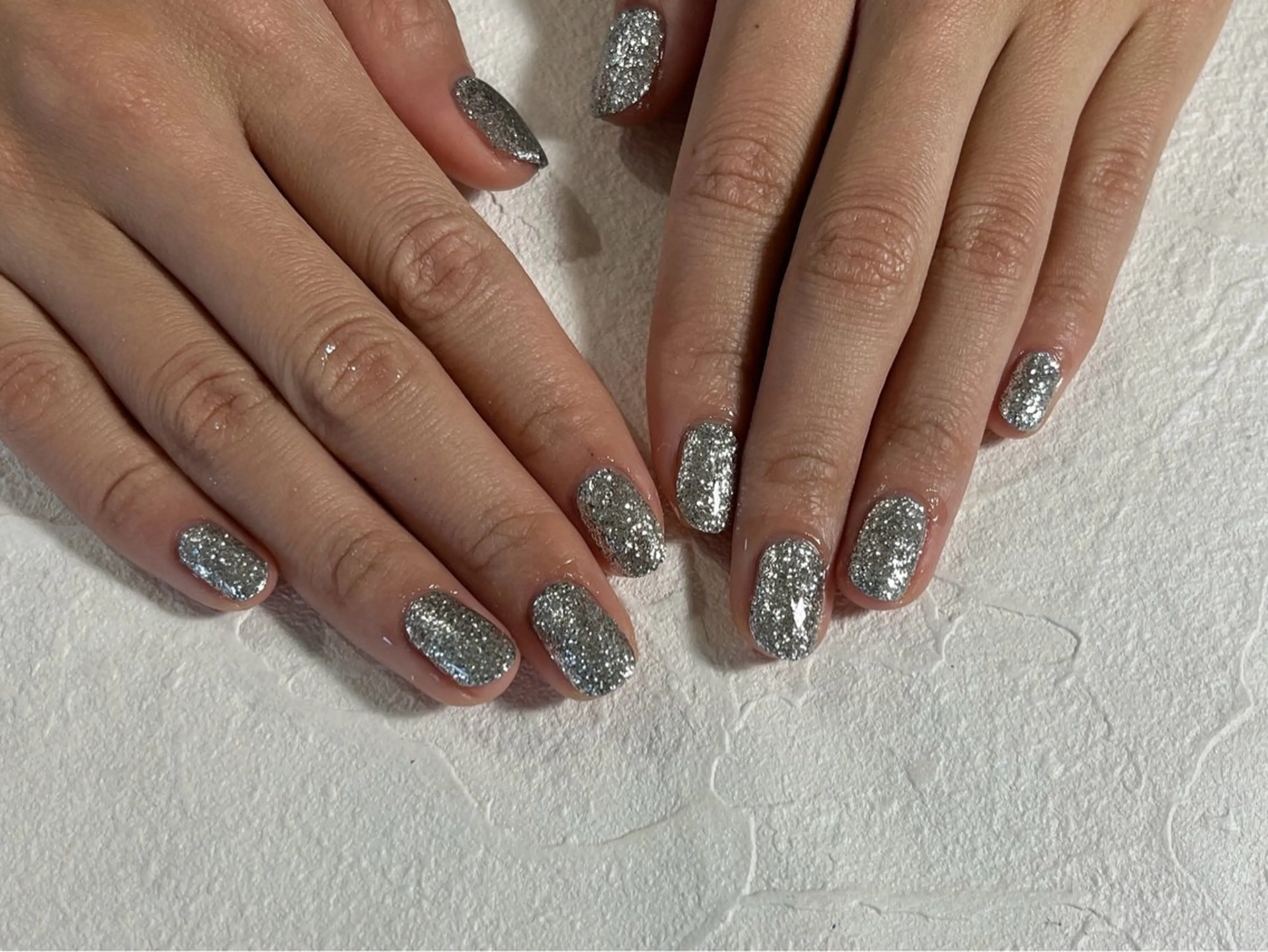 ネイル オーロラネイル フットネイル フレンチネイル ジェルネイル キラキラネイル ハンドネイル kiki nail たまプラーザのネイルデザイン