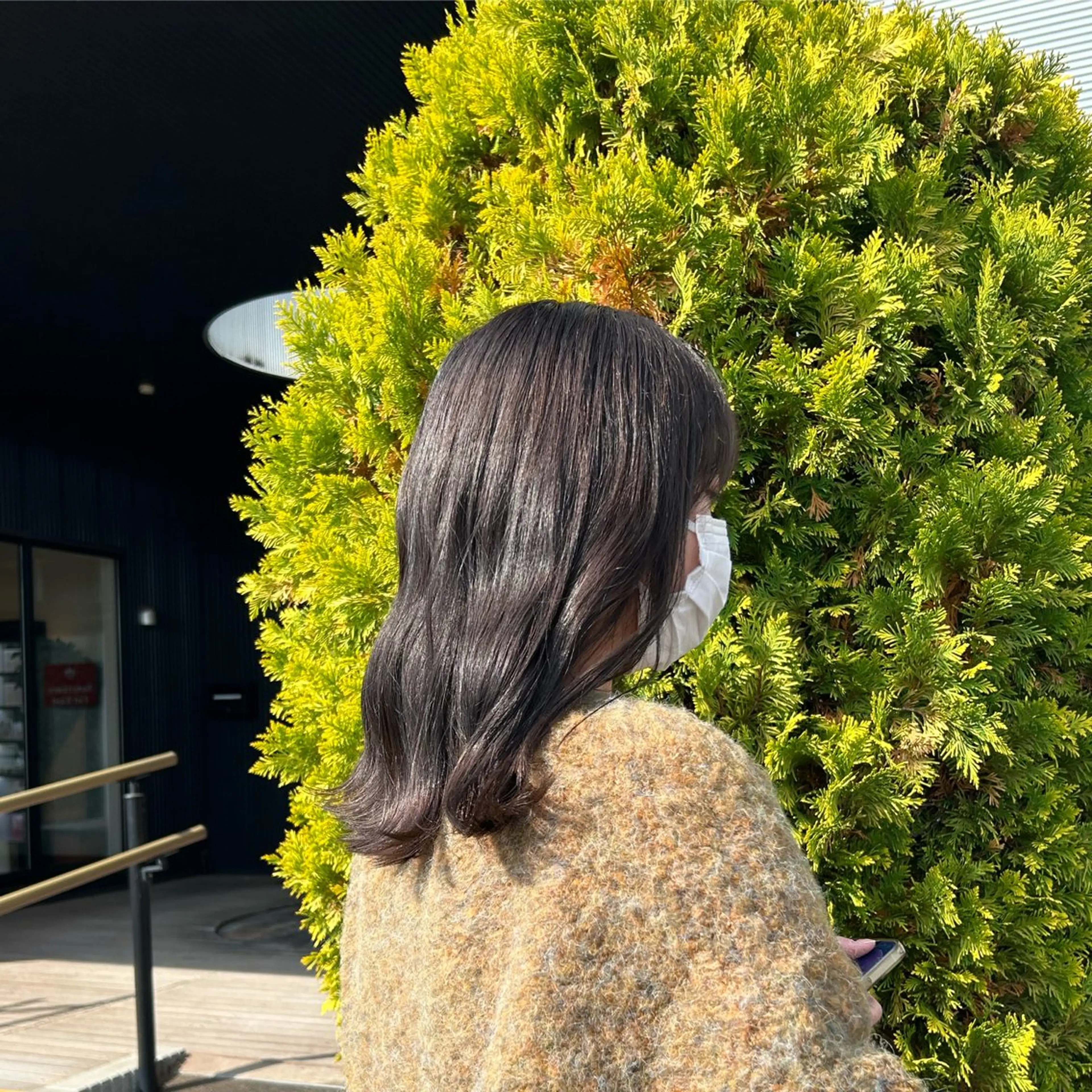 カラー SENA Rimのヘアスタイル