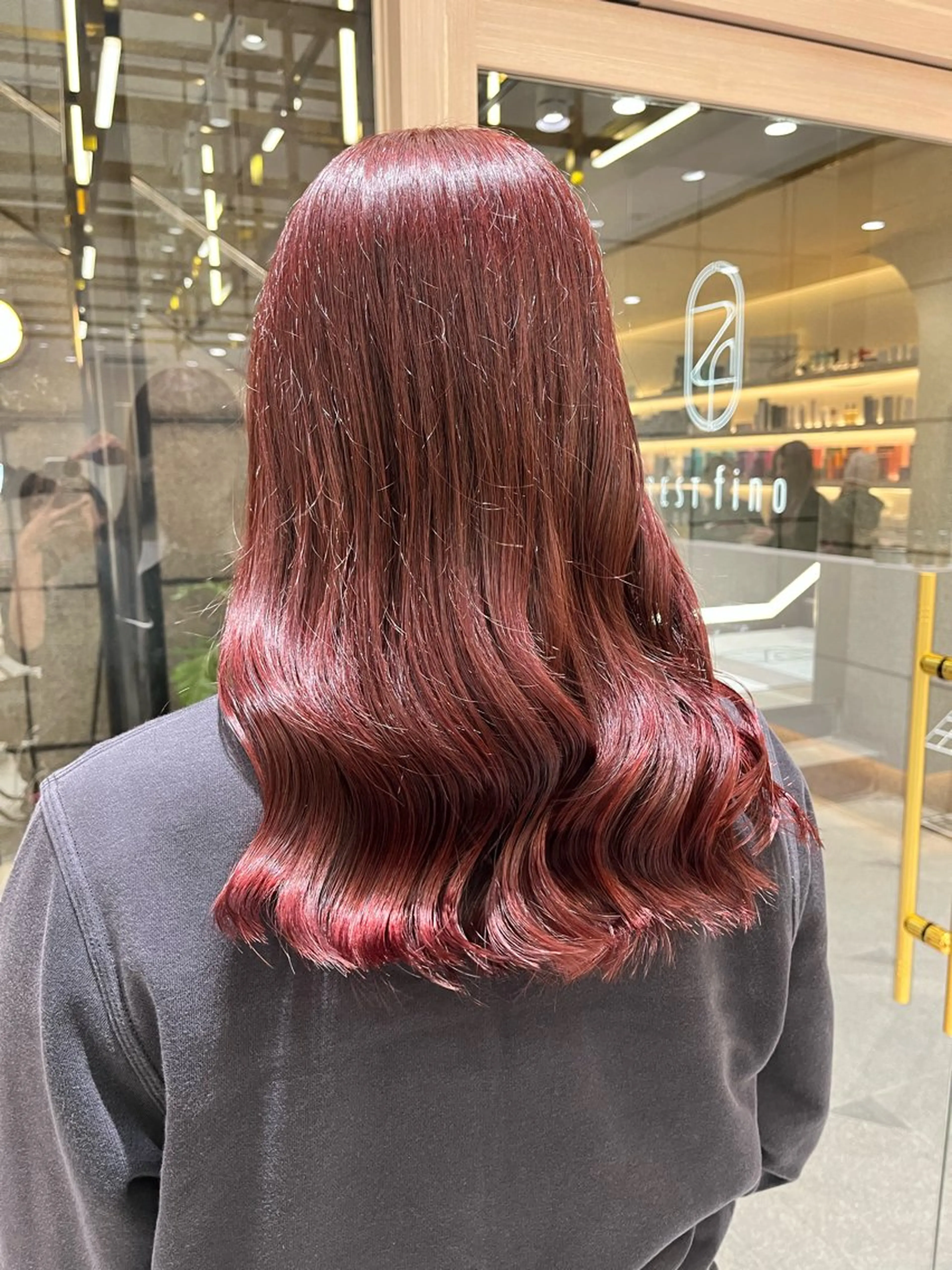 セミロング カラー ∴Sanae. ∴ トータルビューティーのマツエク・マツパデザイン